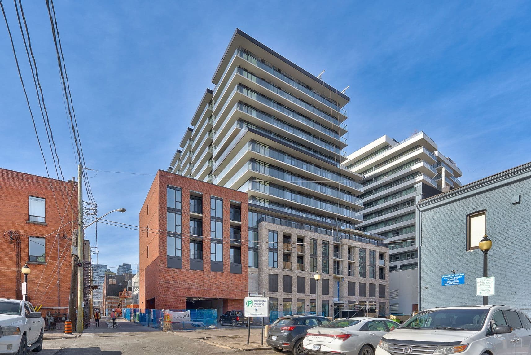 1 Jarvis Street 328, Hamilton, ON L8R 3J2