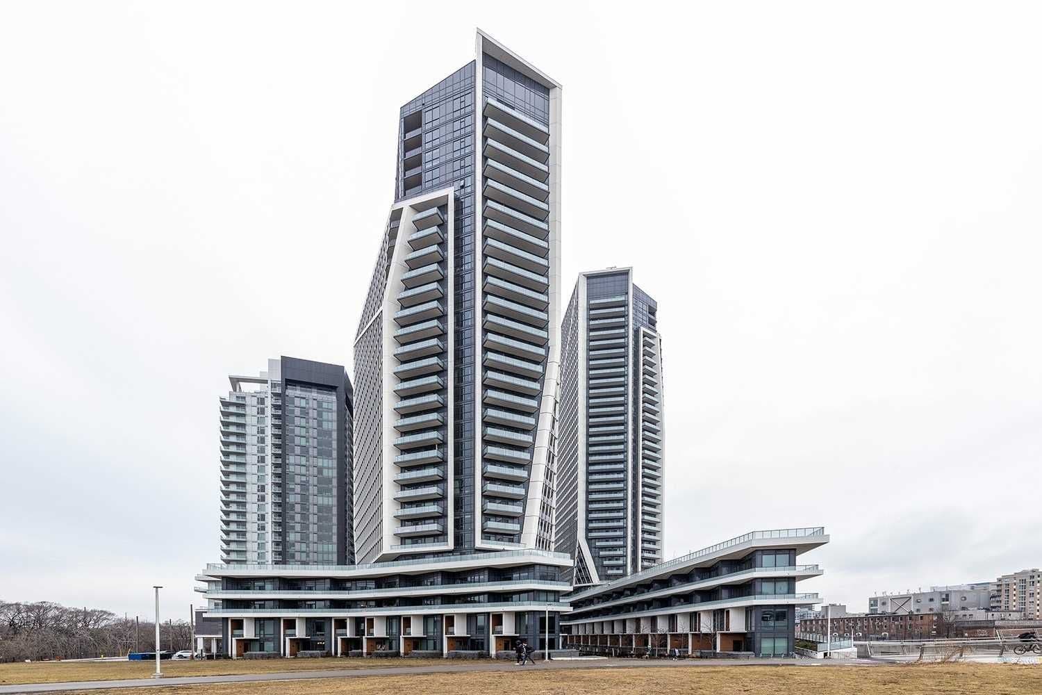 30 Ordnance Street E 701, Toronto C01, ON M6K 1A2