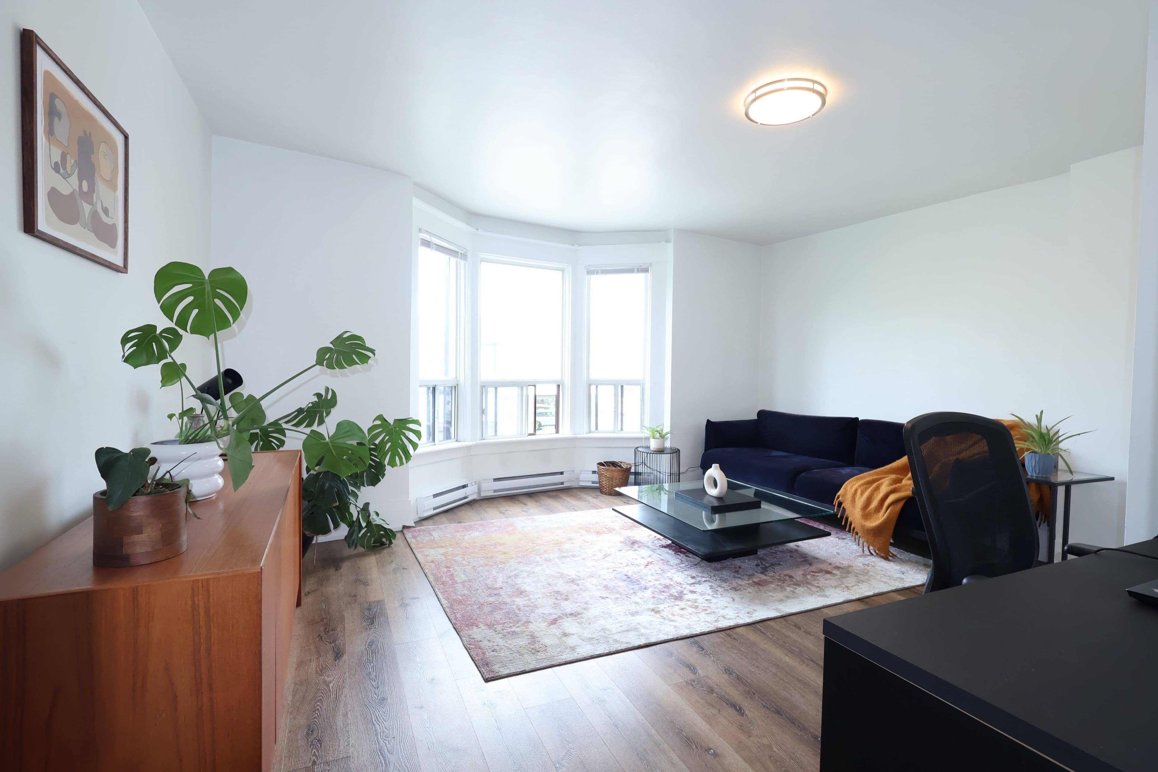 1639 Dupont Street, Toronto W02, ON M6P 3S9