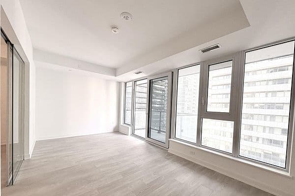 634 Church Street 2511, Toronto C08, ON M4Y 2G3