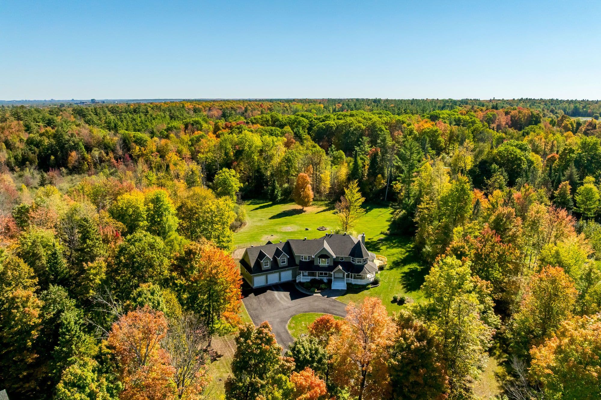 38 Marchvale Drive, Kanata, ON K2W 1C2