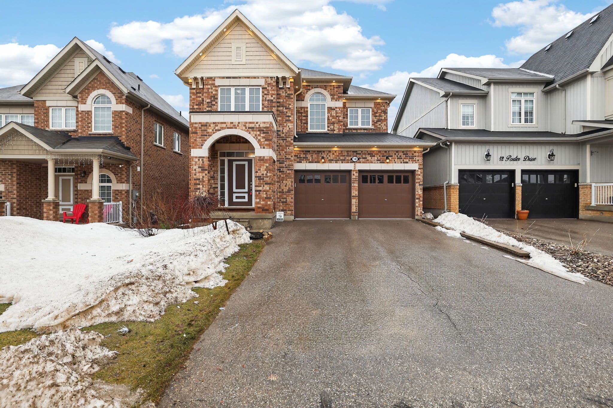 10 Porter Drive, Orangeville, ON L9W 6Z4