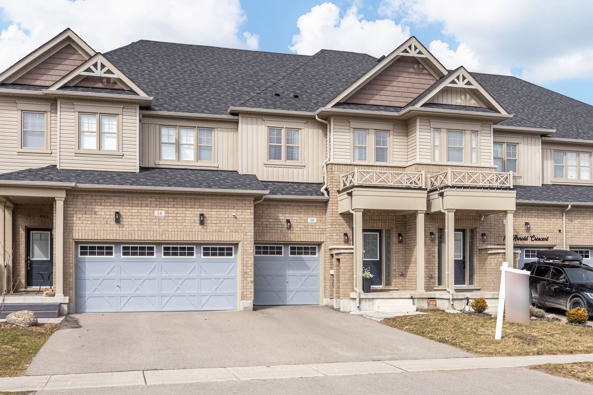 16 Arnold Crescent, New Tecumseth, ON L6R 0T6