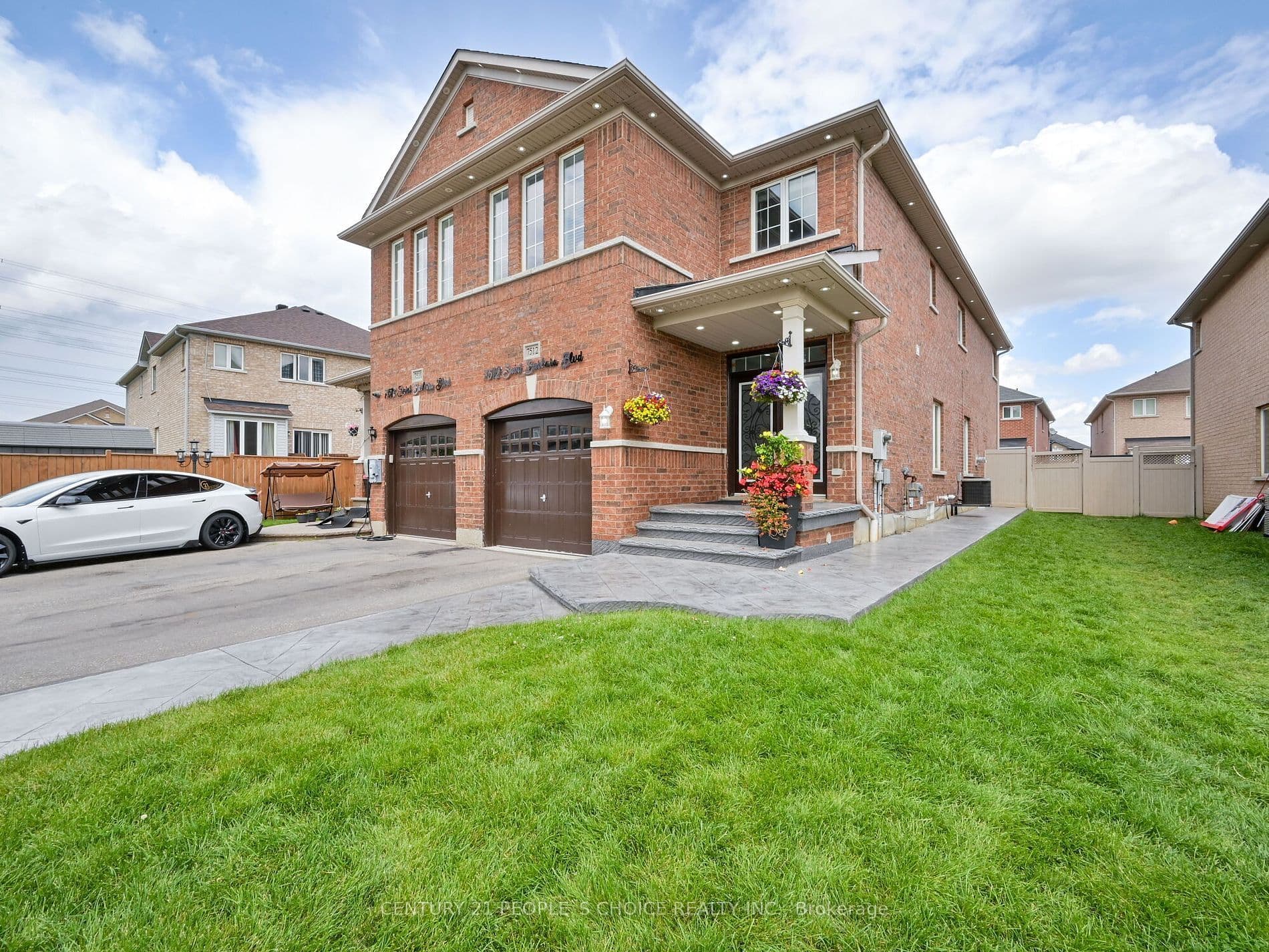7512 Saint Barbara Boulevard Bsmt, Mississauga, ON L5W 0G3