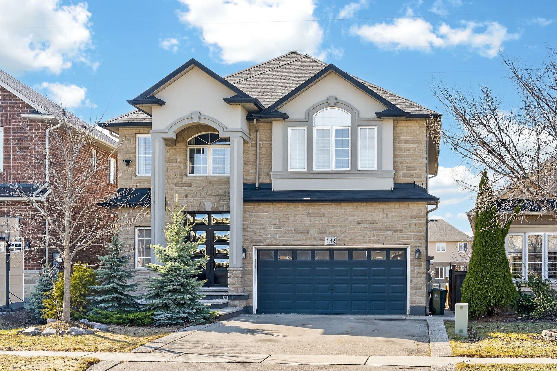 182 Irwin Avenue, Hamilton, ON L8K 0G2