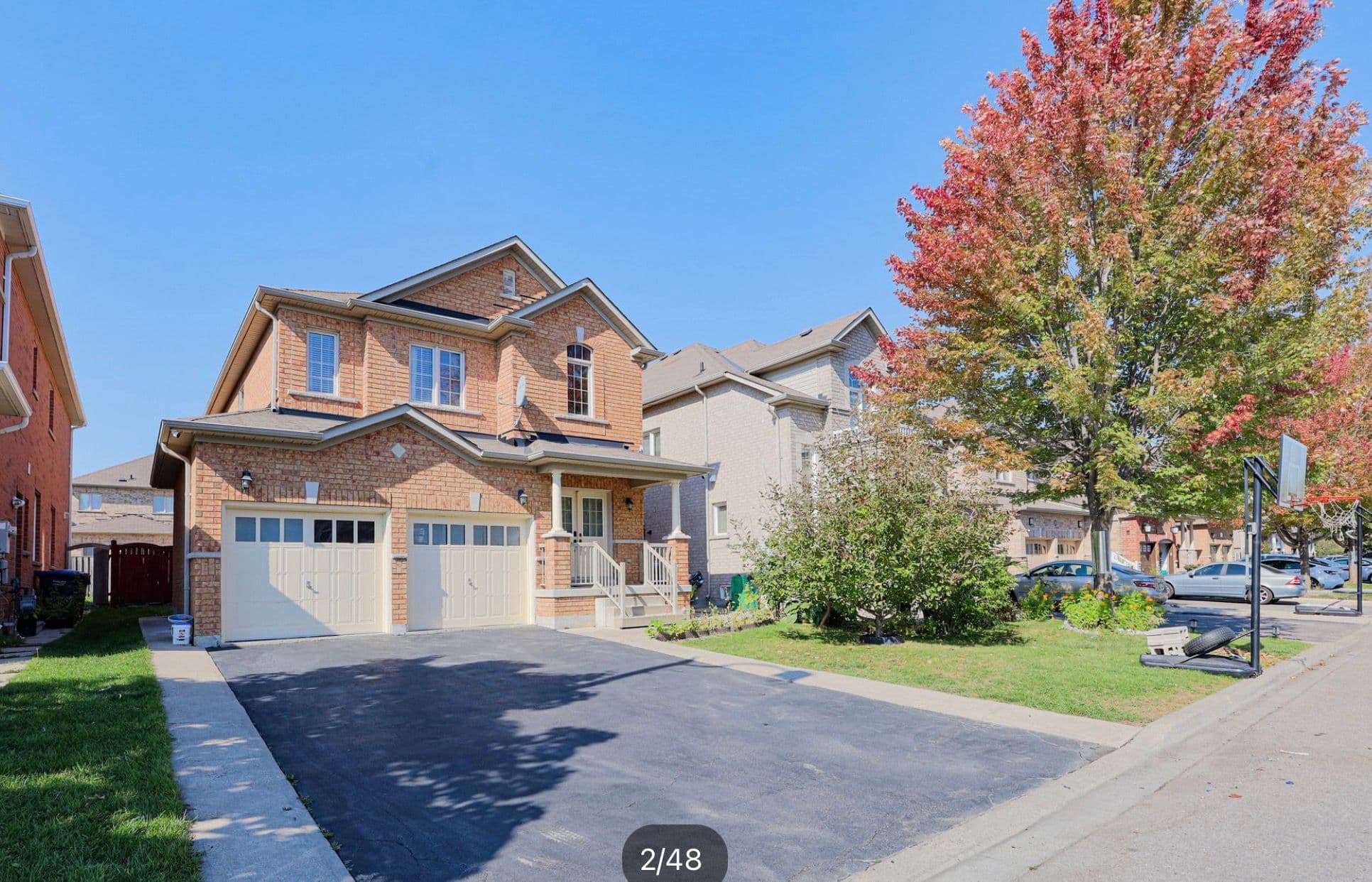 24 Mellowood Avenue, Brampton, ON L6P 2P2
