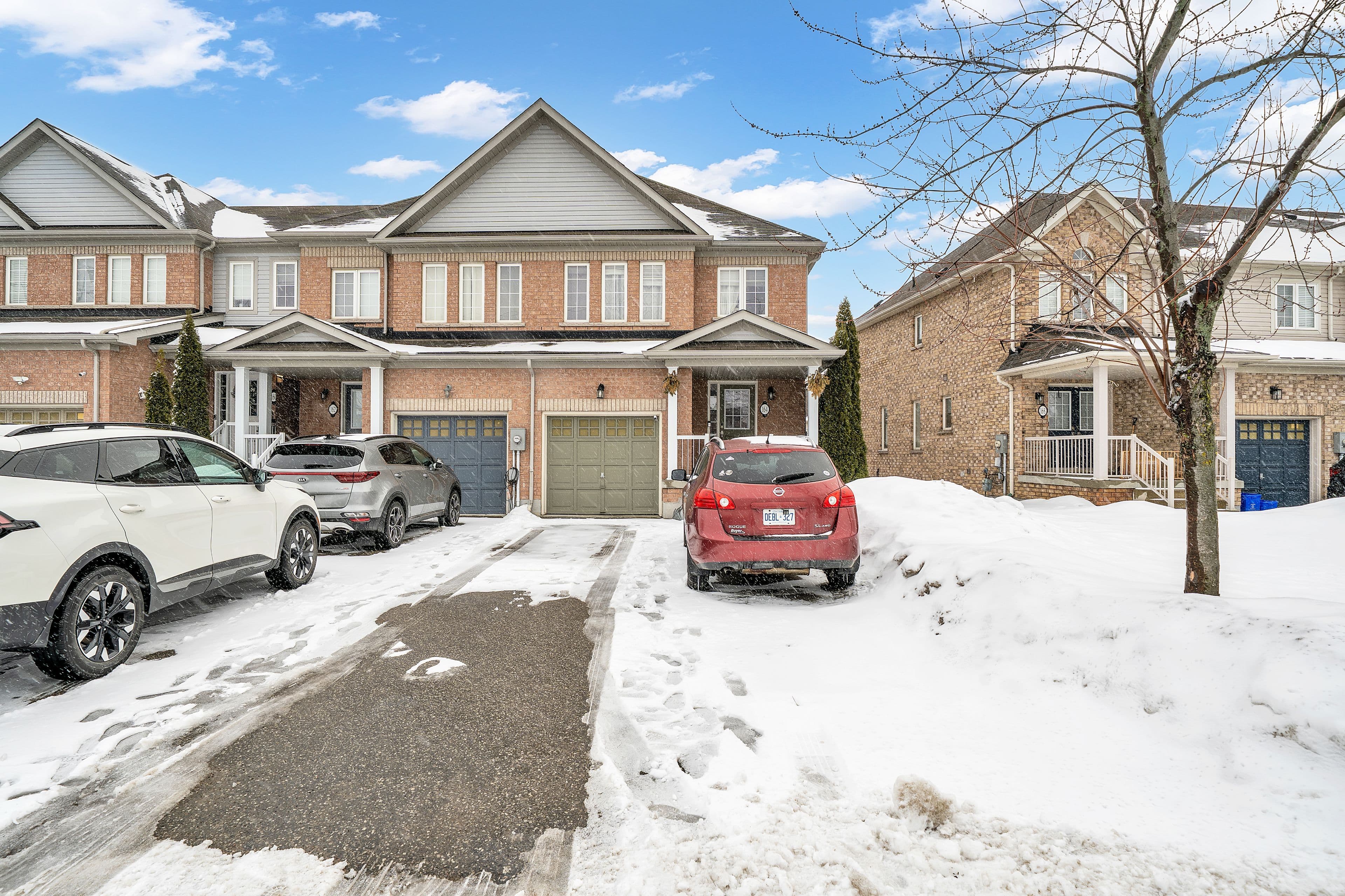 164 Dewell Crescent, Clarington, ON L1E 0B9