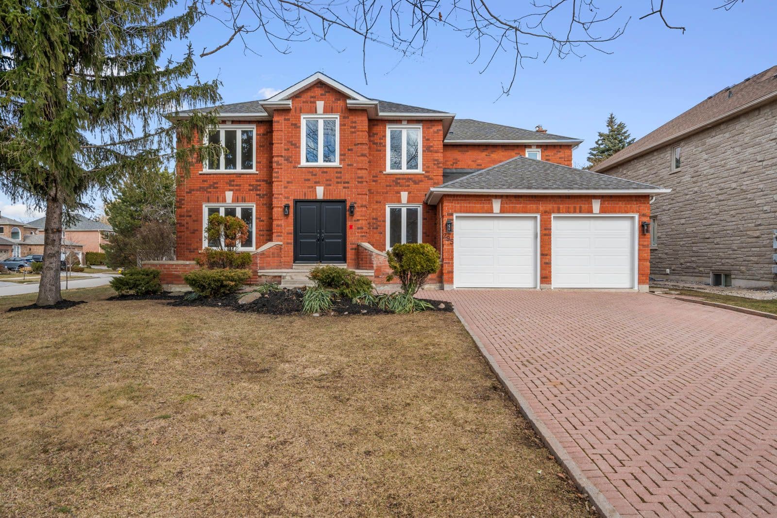 295 Fifth Avenue, Vaughan, ON L4L 7A8