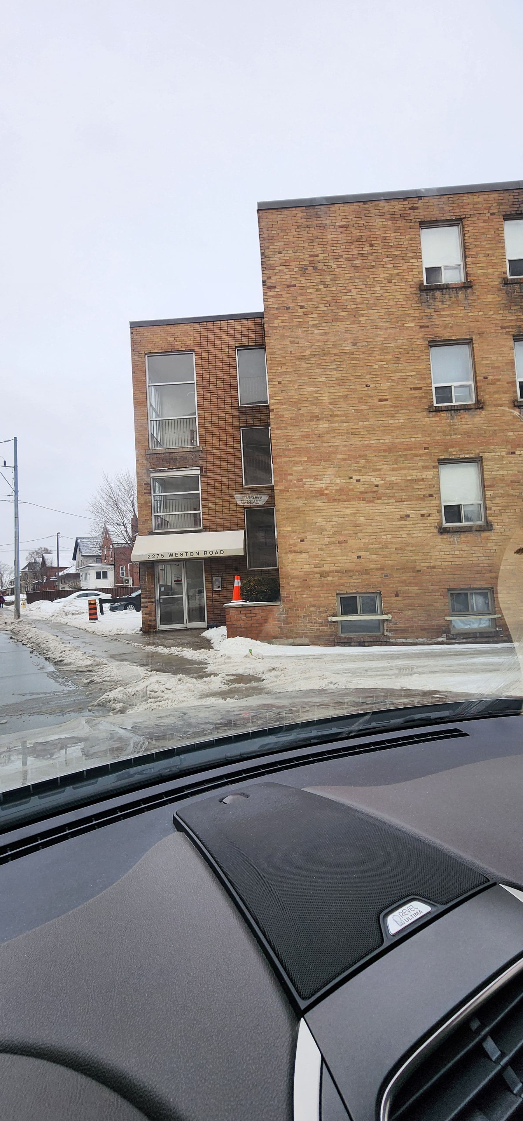 2275 Weston Road 109, Toronto W04, ON M9N 1Y3