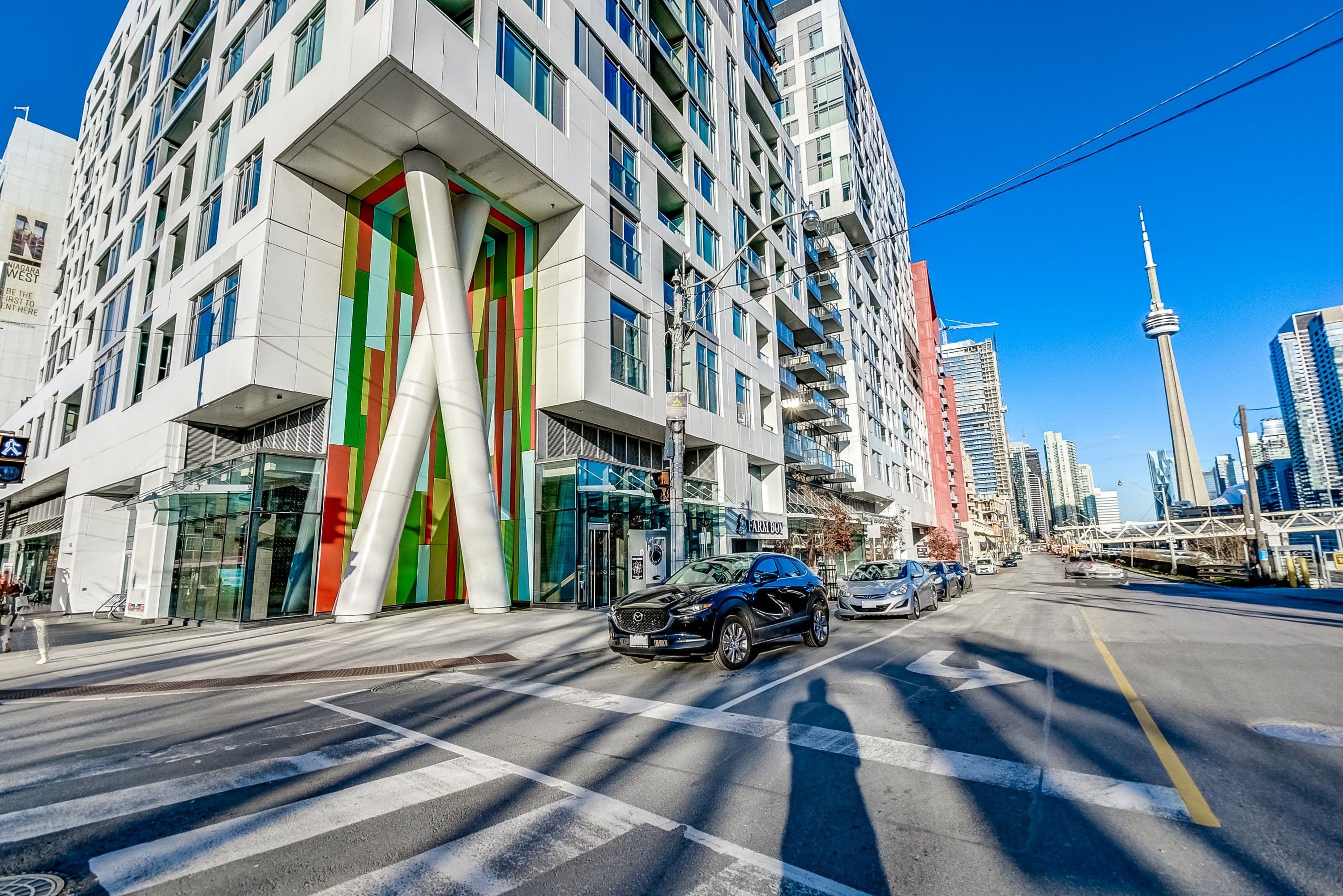 27 Bathurst Street 1104, Toronto C01, ON M5V 0R1