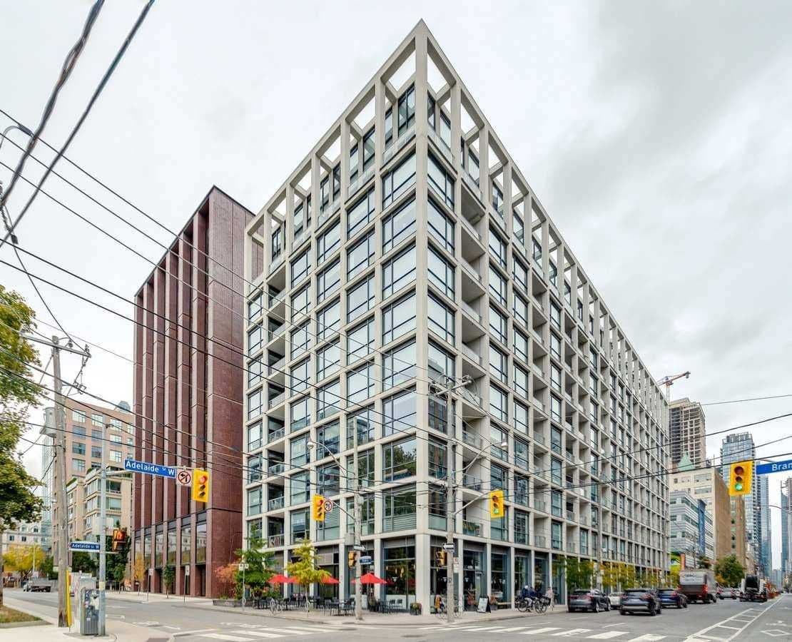 39 Brant Street PH06, Toronto C01, ON M5V 1S7