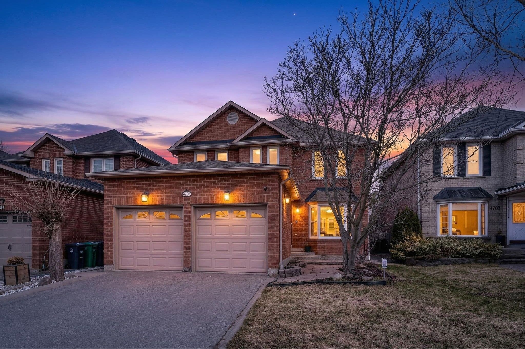 4705 Rathkeale Road, Mississauga, ON L5V 1J8