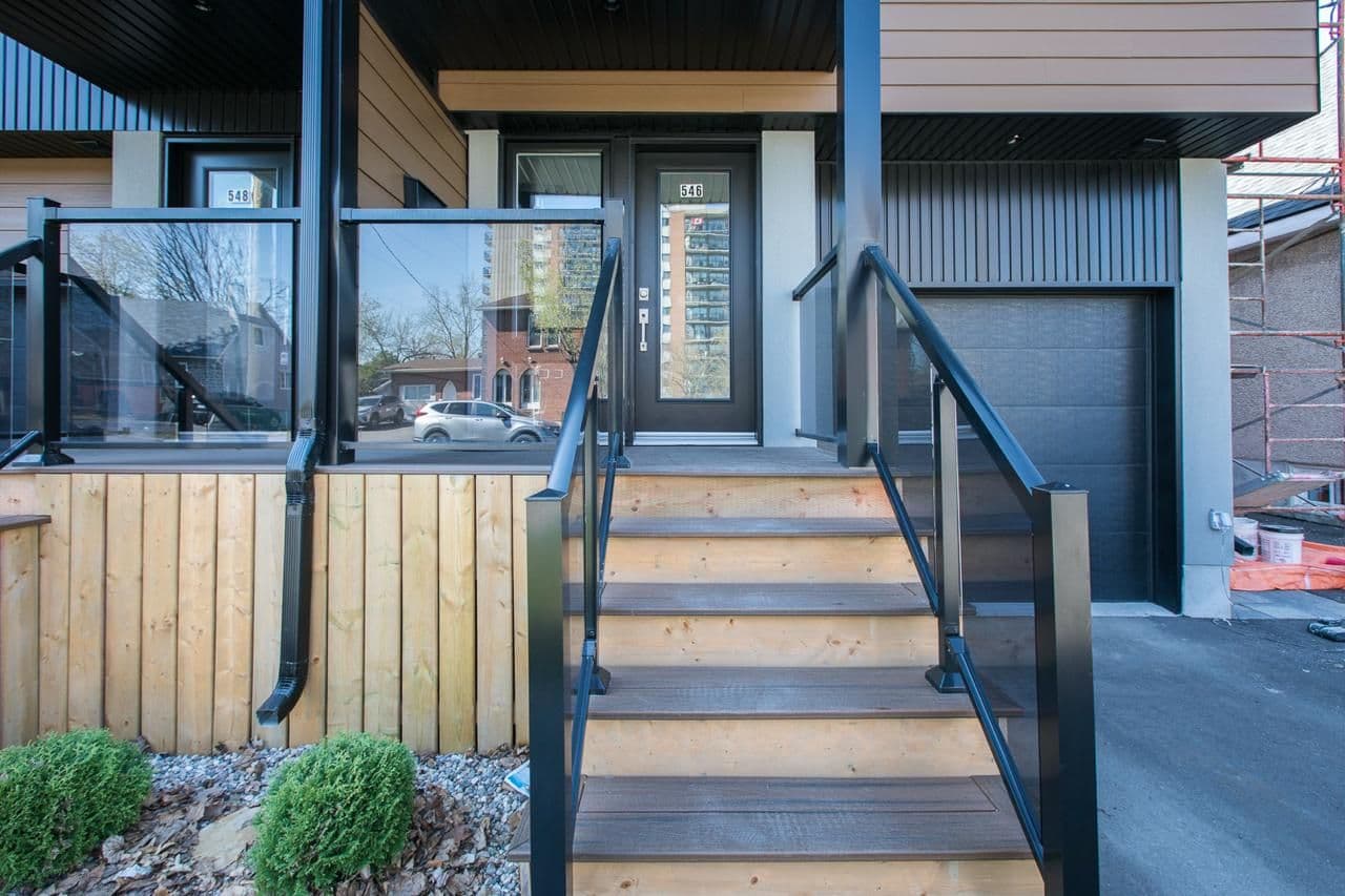 546 Guy Street, Overbrook - Castleheights and Area, ON K1K 1B9