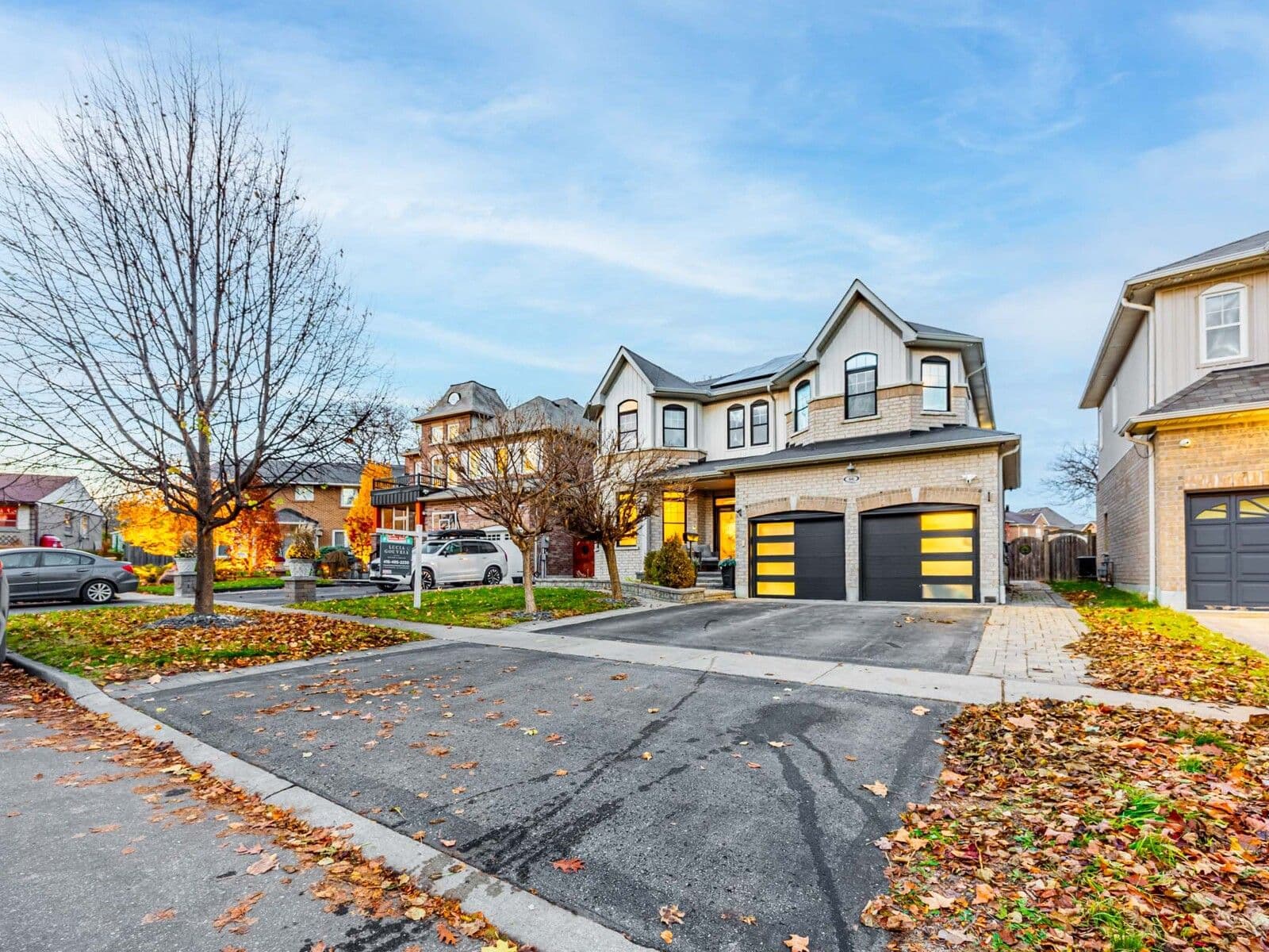 66 Rideout Street, Ajax, ON L1S 1P8