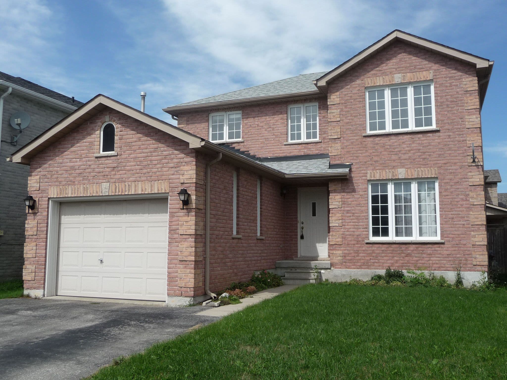 134 Dean Avenue, Barrie, ON L4N 0V6