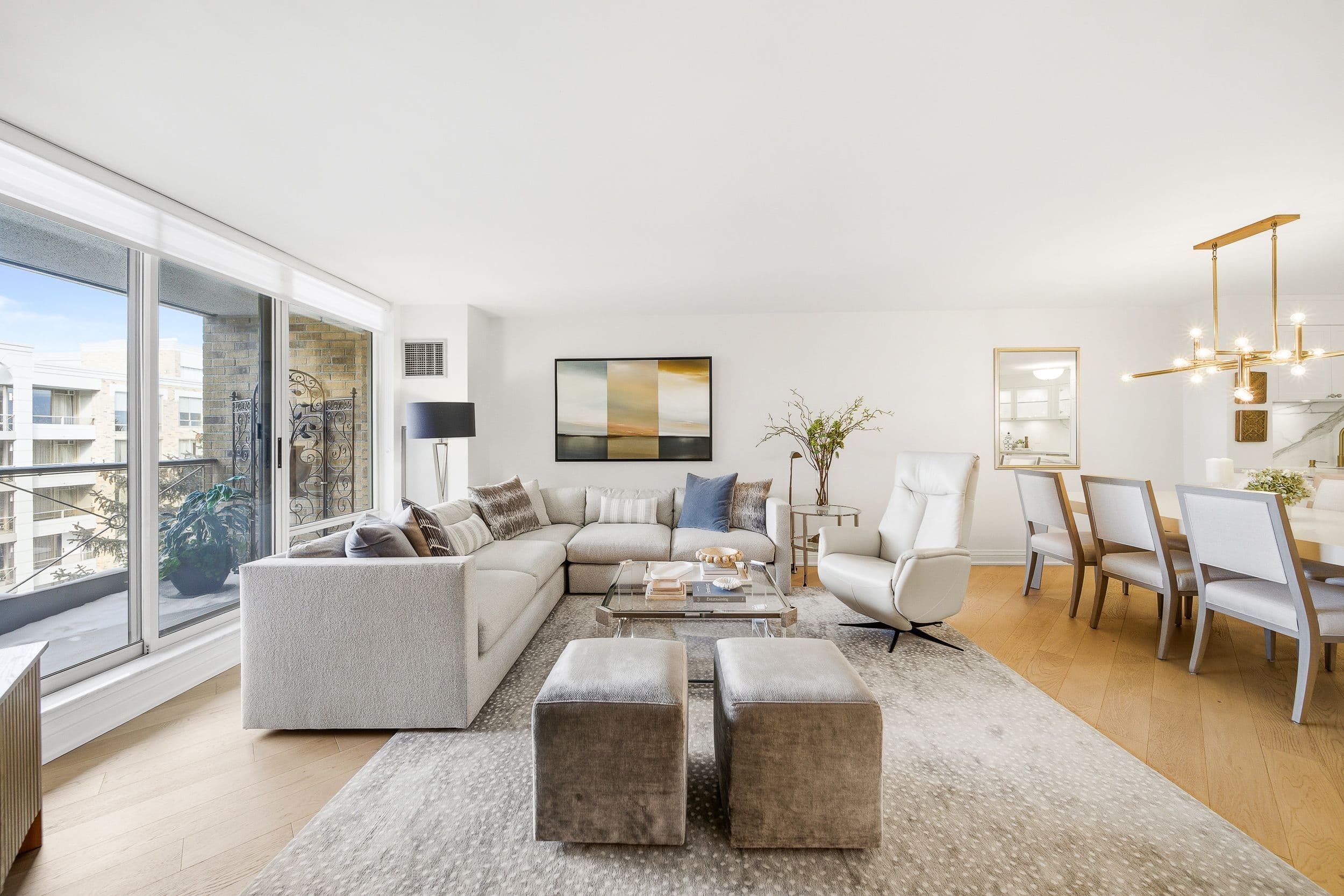 215 The Donway N/A W 517, Toronto C13, ON M3B 3P5