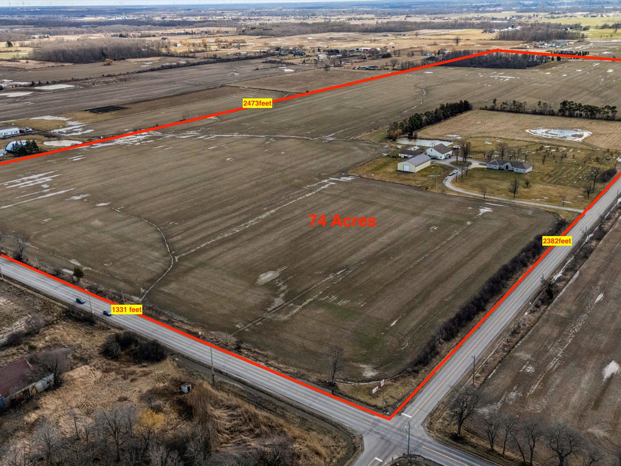 232 Eighth Road E, Hamilton, ON L8J 3M2