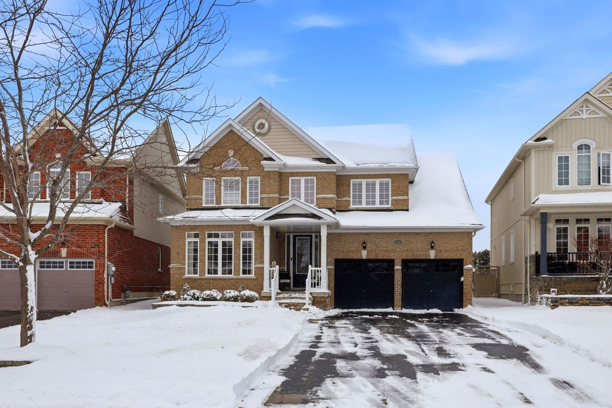 74 Latimer Avenue, Essa, ON L0M 1B5