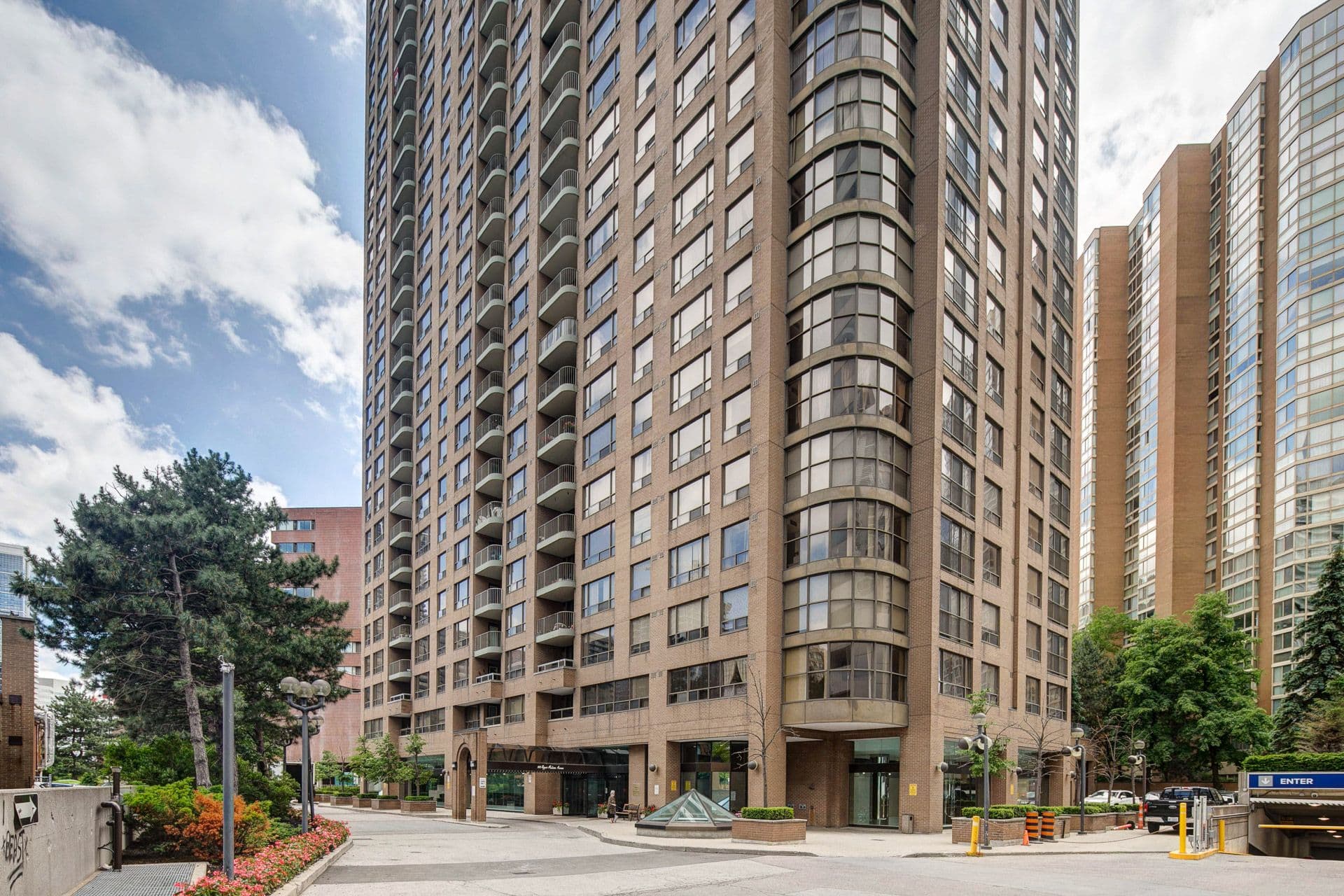 100 Upper Madison Avenue 2601, Toronto C07, ON M2N 6M4