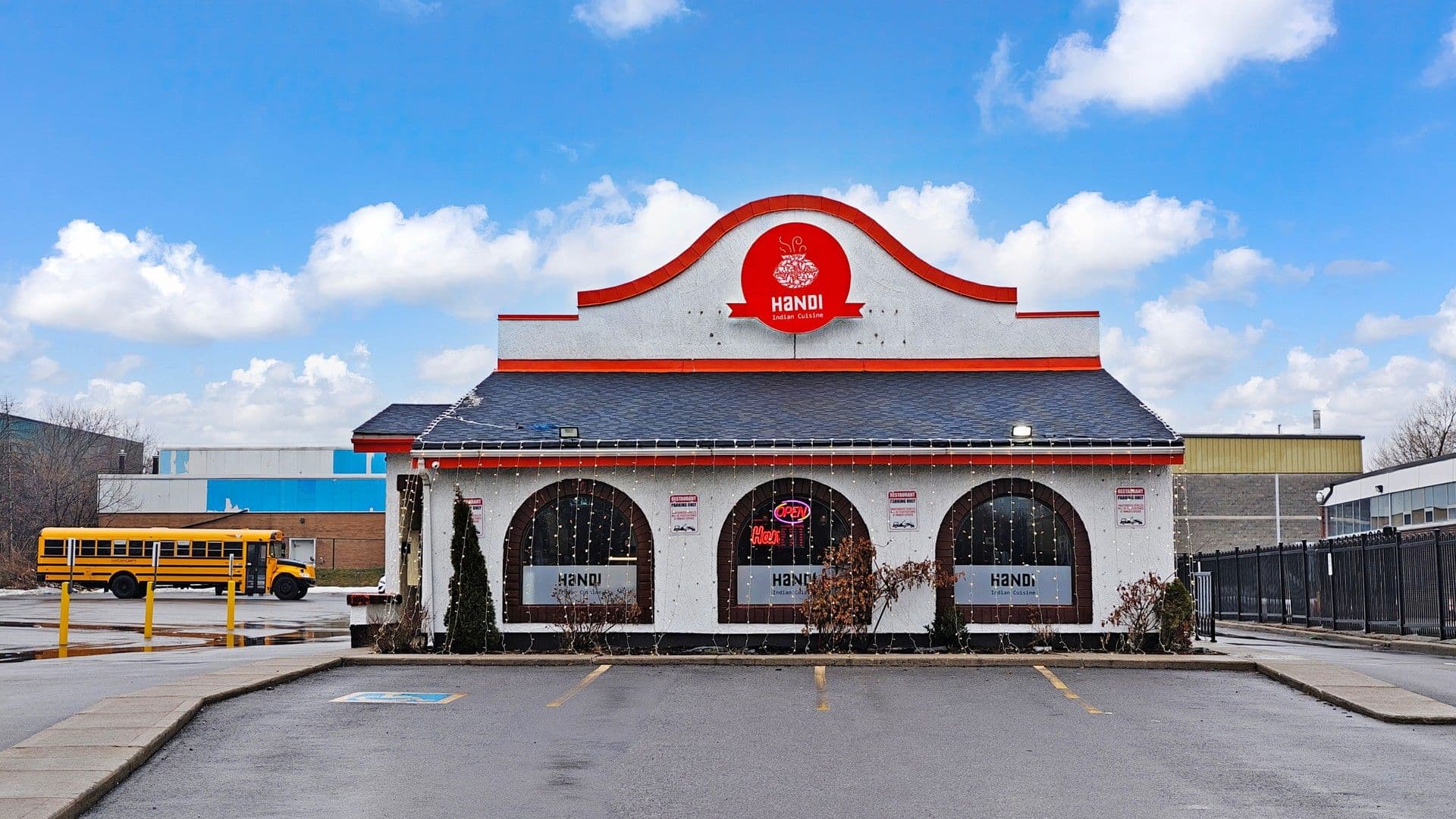 2068 KIPLING Avenue, Toronto W10, ON M9W 4J9