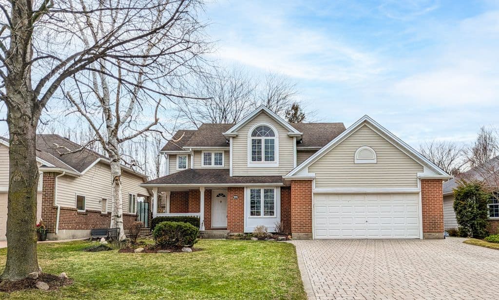 7874 Bishop Avenue, Niagara Falls, ON L2H 3C6