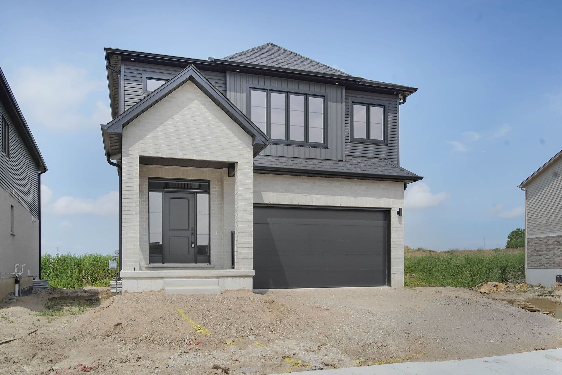 3084 Buroak Drive, London North, ON N6G 3M1