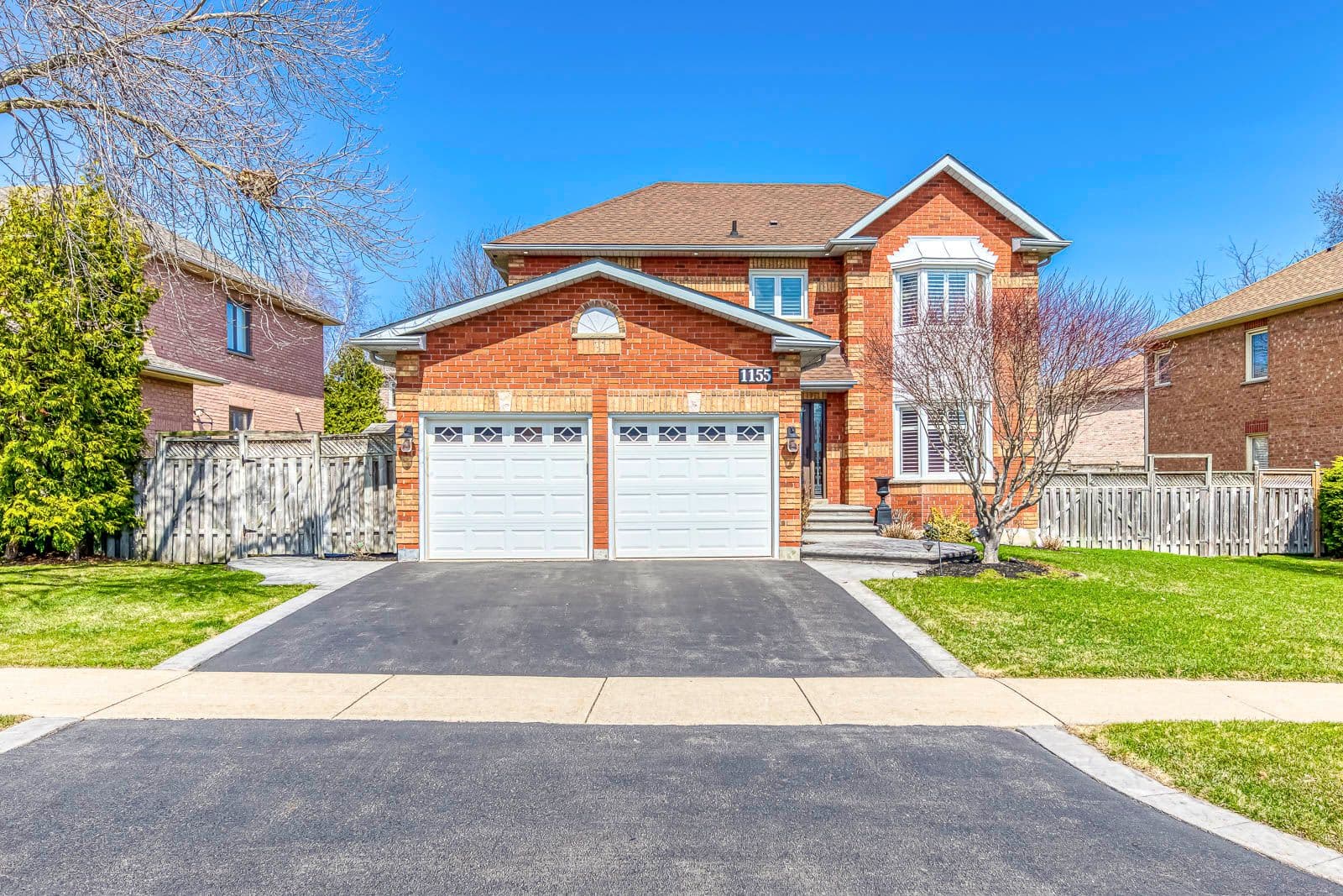 1155 Thoresby Drive, Oakville, ON L6J 7M8