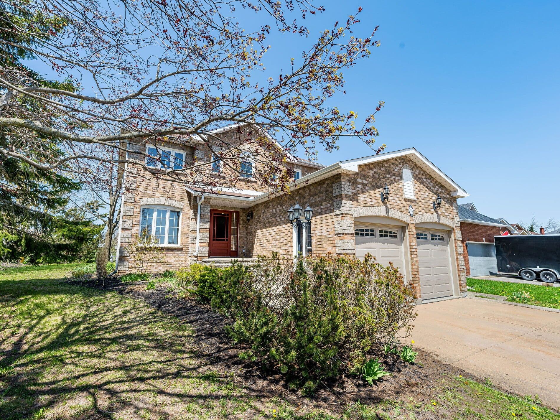 45 Grasett Crescent, Barrie, ON L4N 6Z6