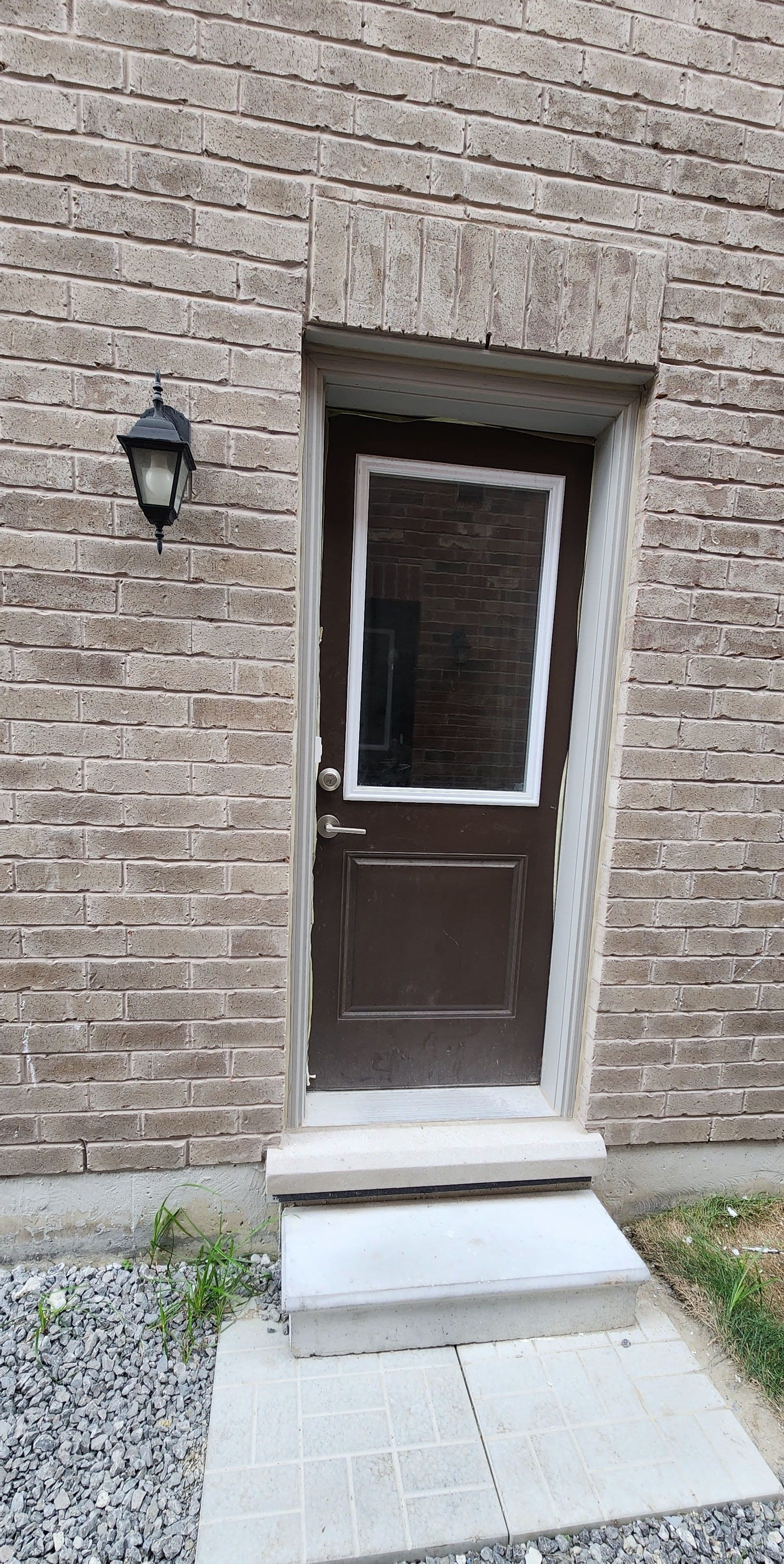 52 Huggins Drive, Whitby, ON L1P 0J5