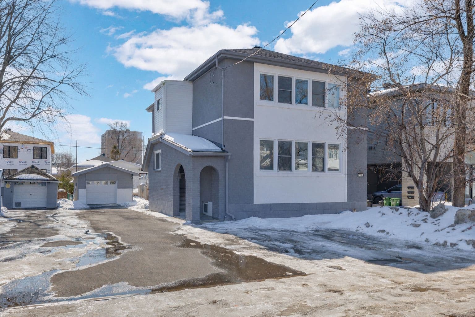 154 Columbus Avenue, Overbrook - Castleheights and Area, ON K1K 1R1