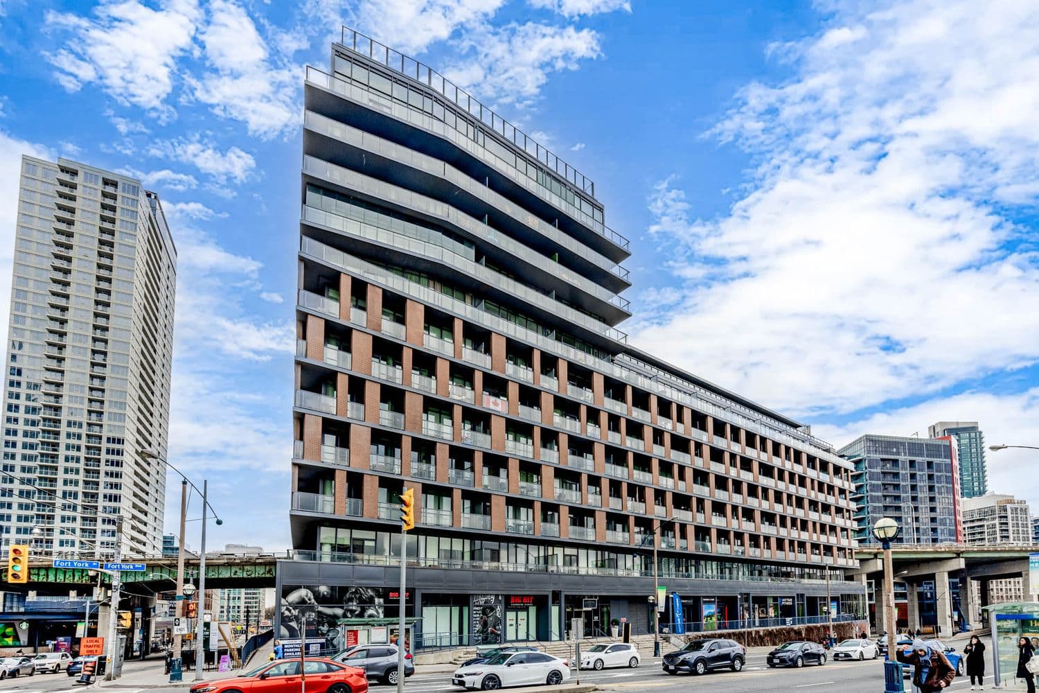 169 Fort York Boulevard 216, Toronto C01, ON M5V 0C8