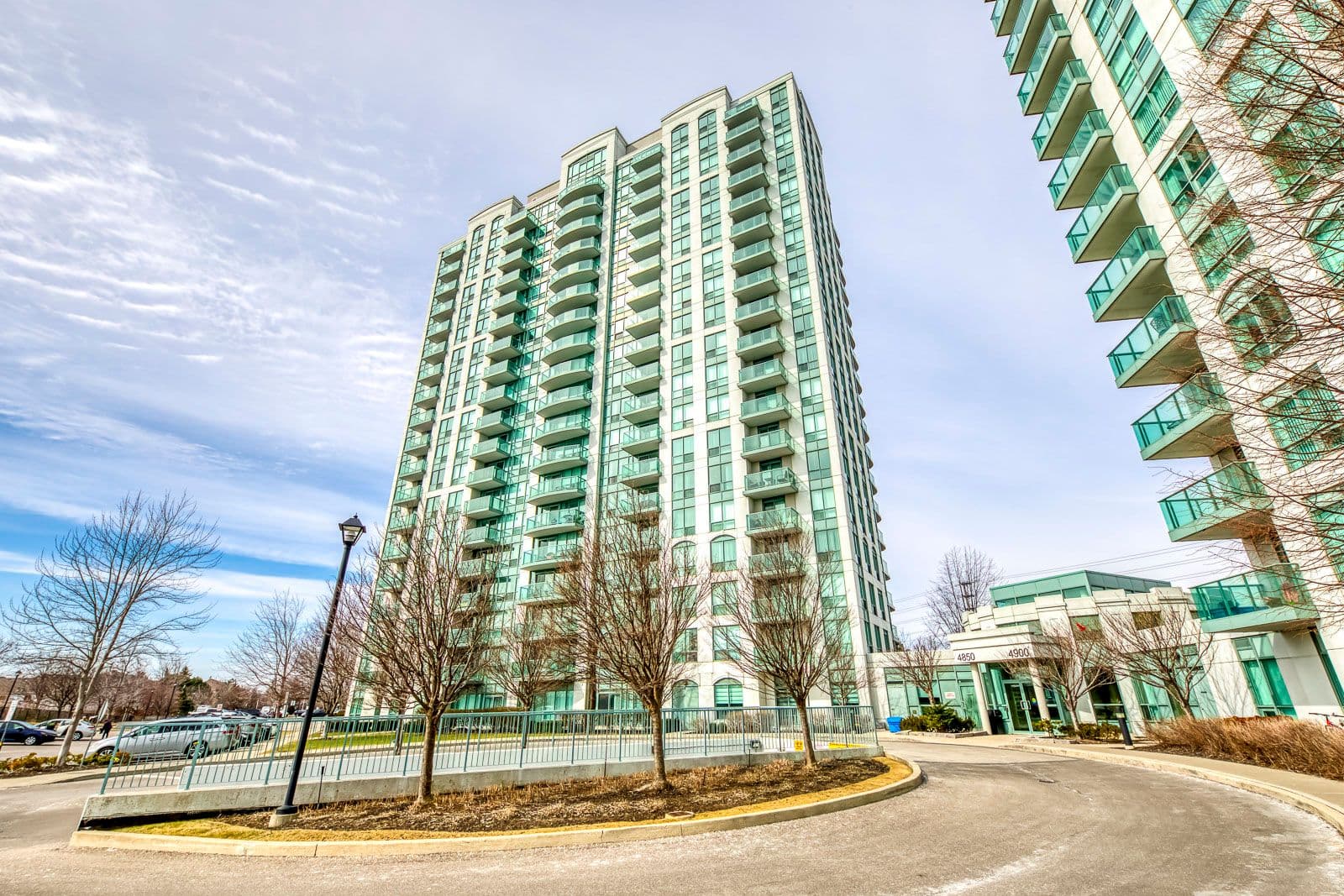 4850 Glen Erin Drive 210, Mississauga, ON L5M 7S1