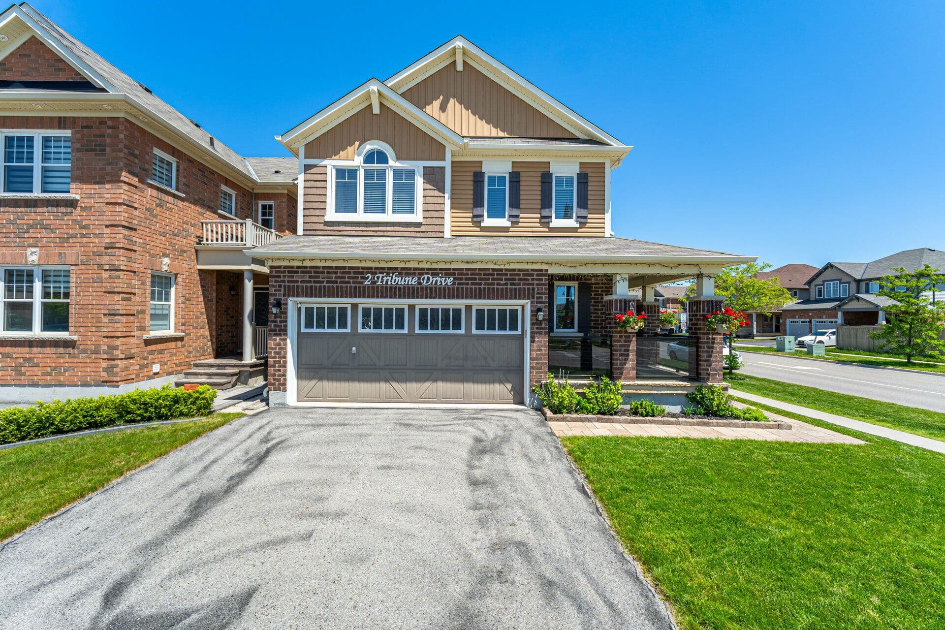 2 Tribune Drive, Brampton, ON L7A 0X5