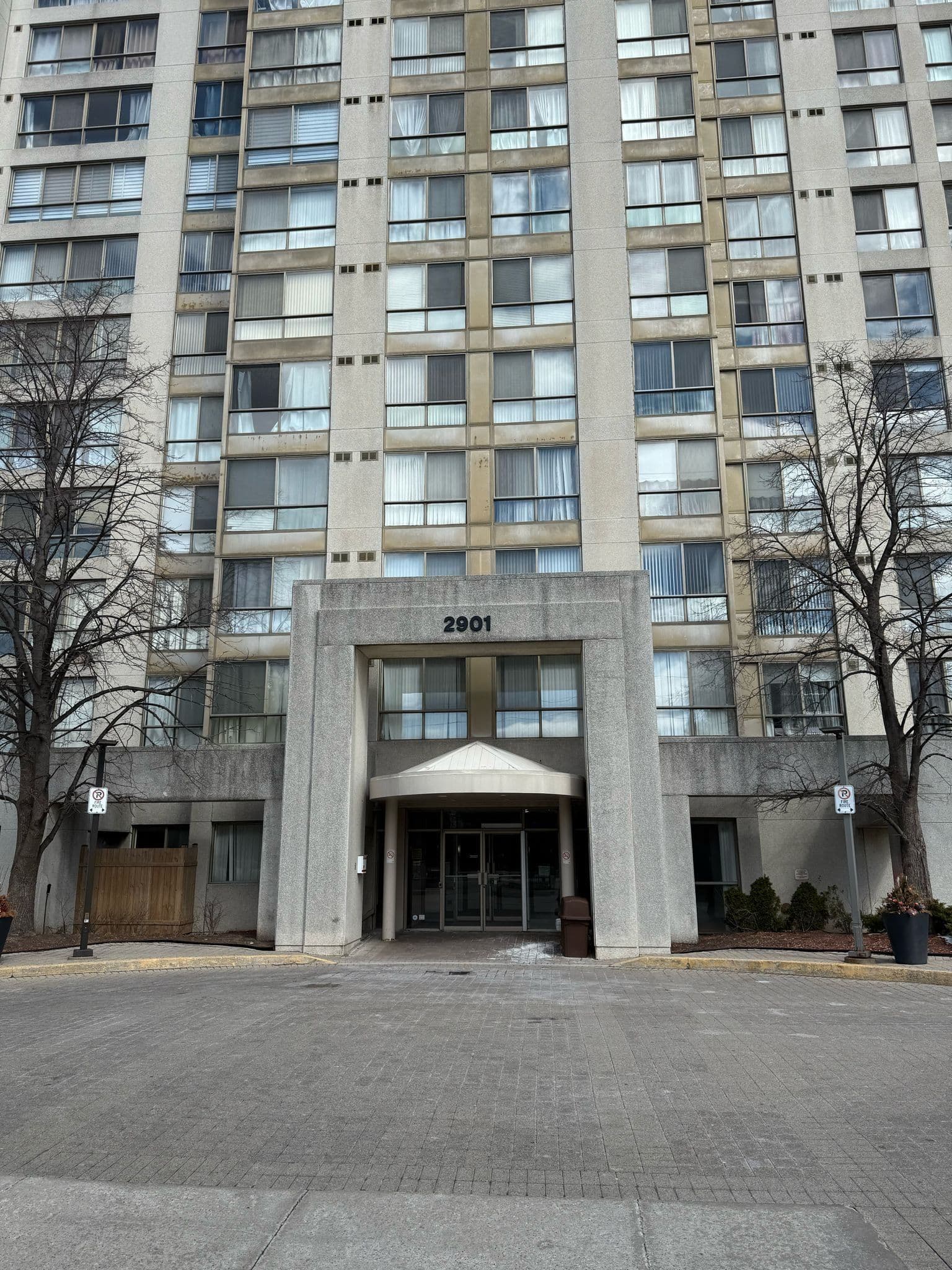 2901 Kipling Avenue 507, Toronto W10, ON M9V 5E5