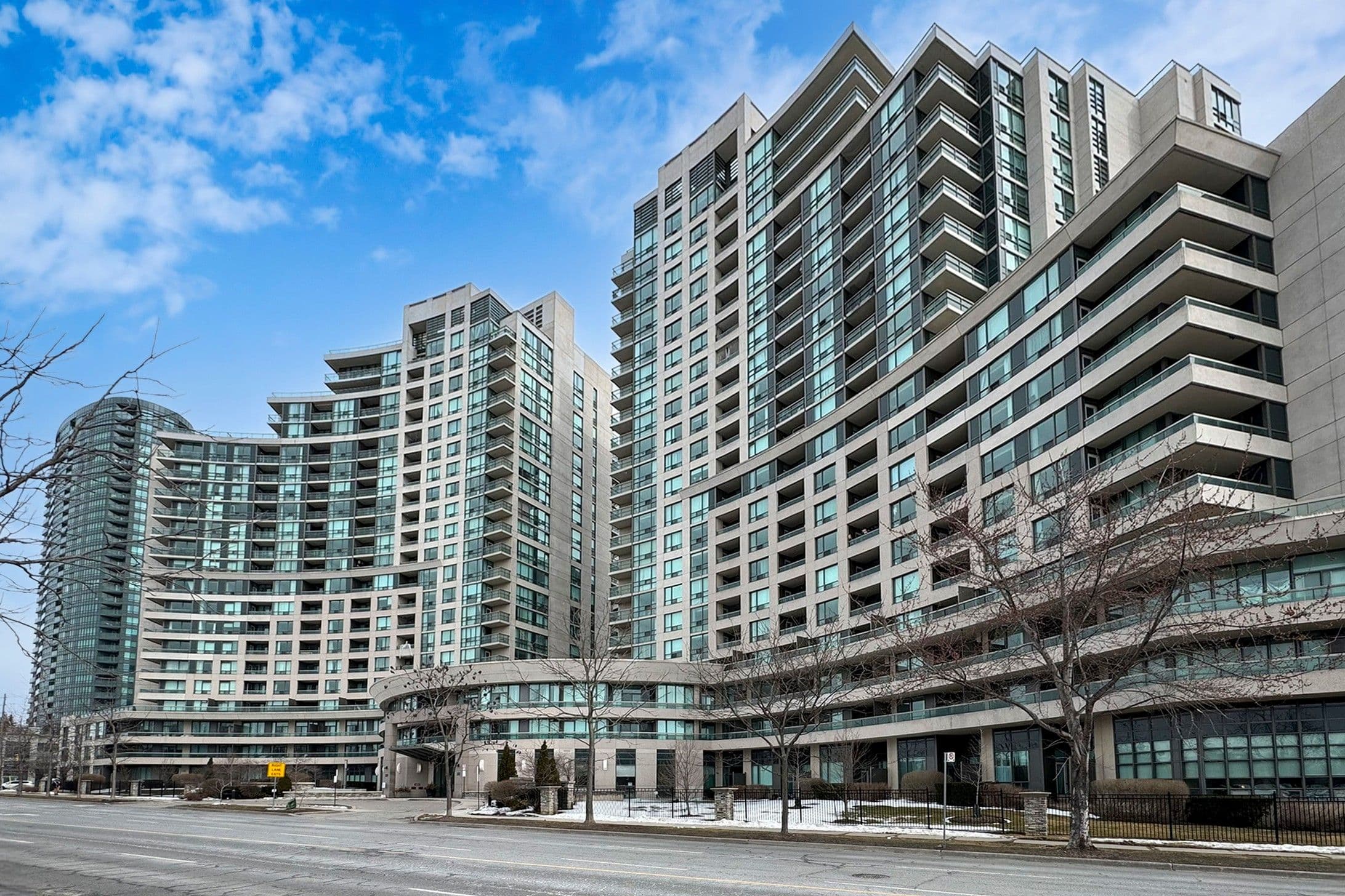 509 Beecroft Road 1207, Toronto C07, ON M2N 0A3