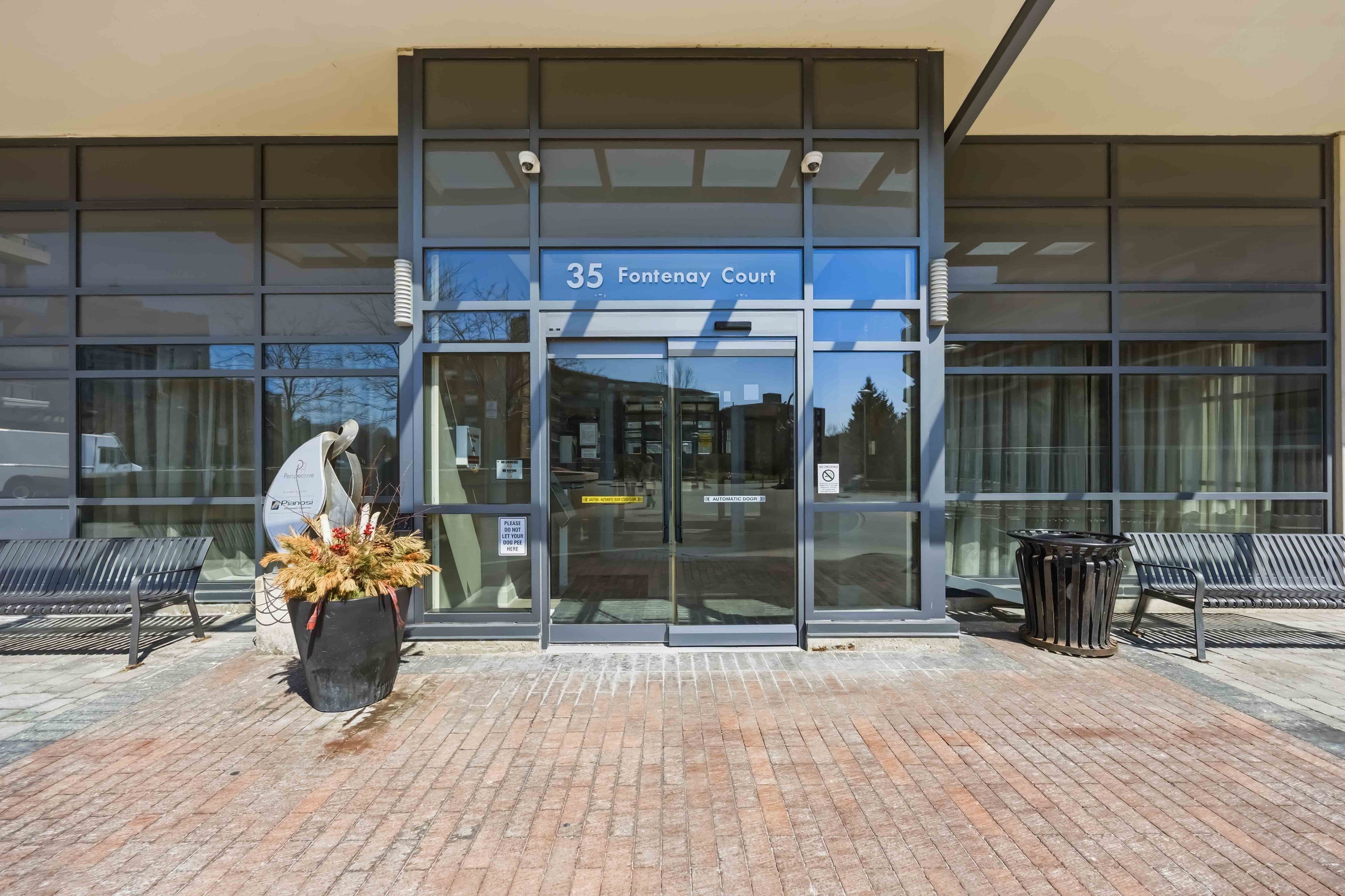 35 Fontenay Court 602, Toronto W08, ON M9A 0C4