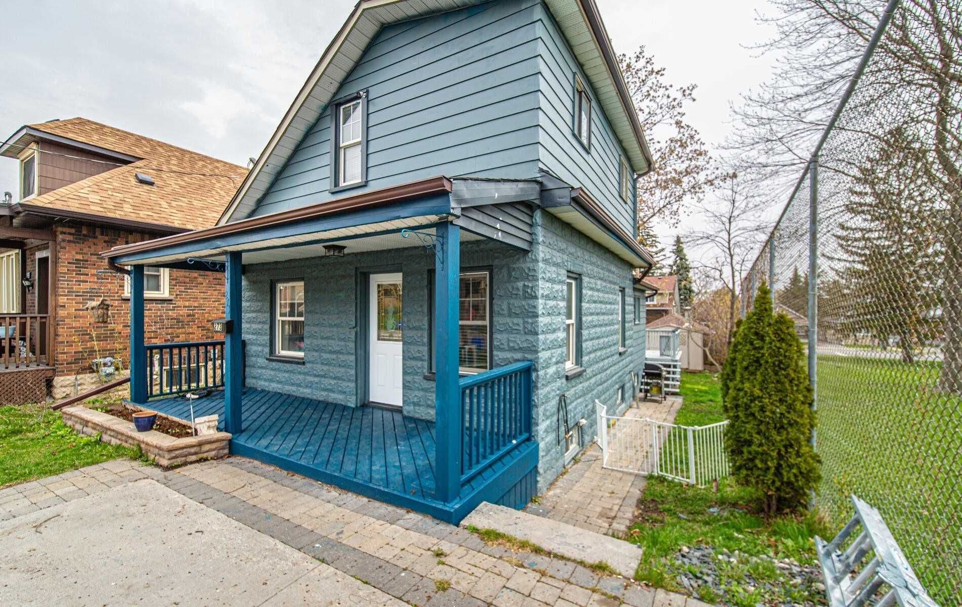 273 Clarke Street, Oshawa, ON L1H 5G4