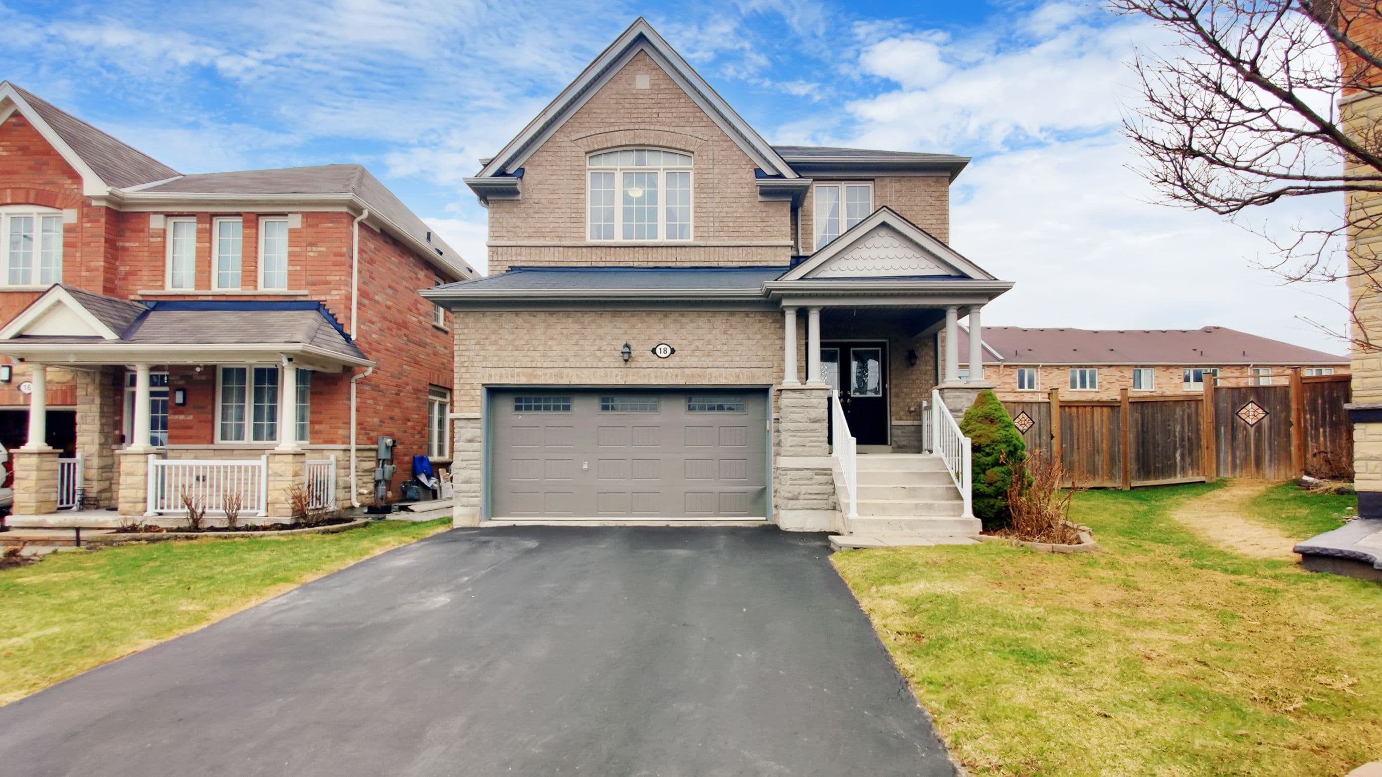 18 Kawana Road, Brampton, ON L6Y 0W2