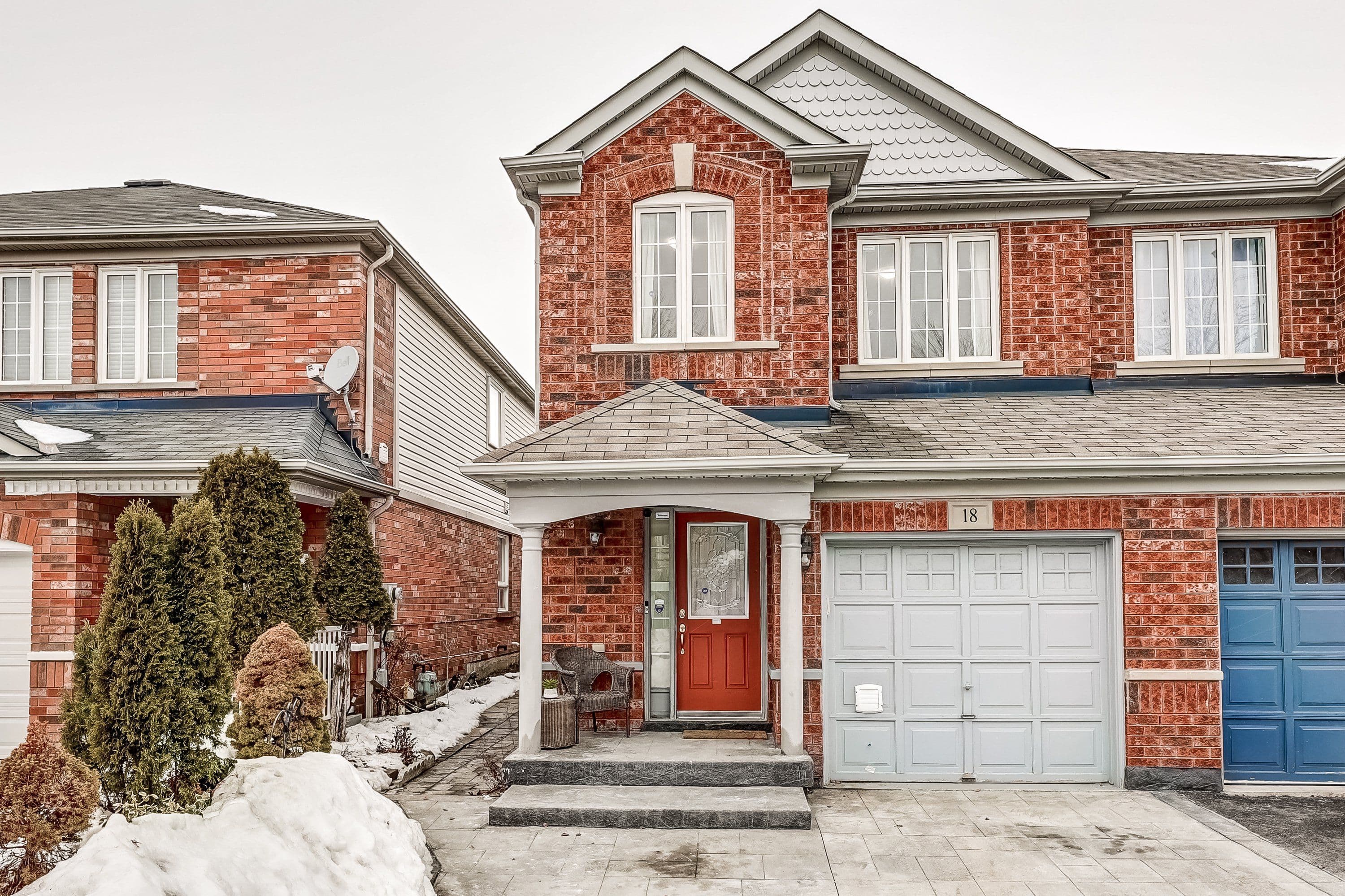 18 Tozer Crescent, Ajax, ON L1T 4Z9