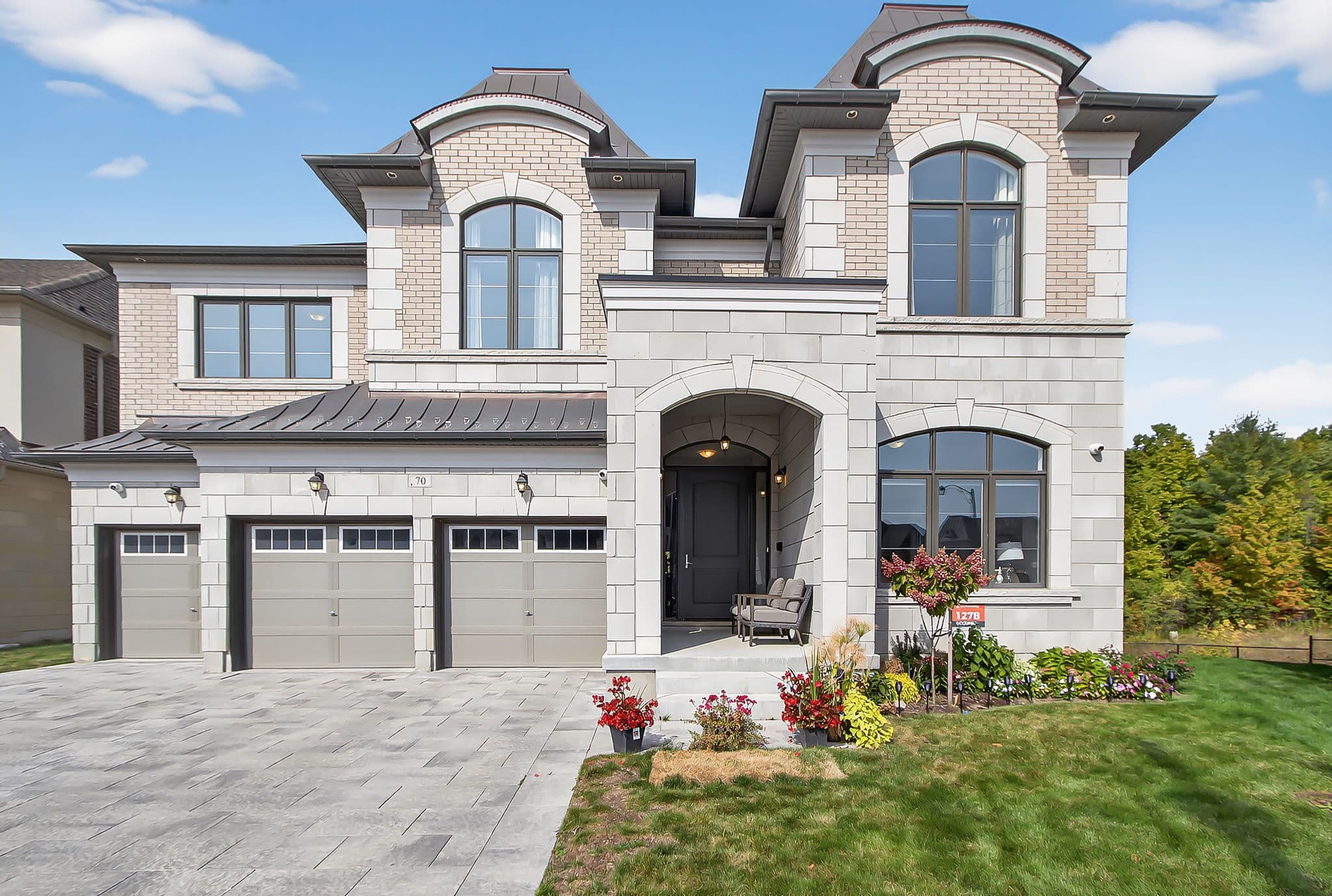 70 Appleyard Avenue, Vaughan, ON L4H 4N3
