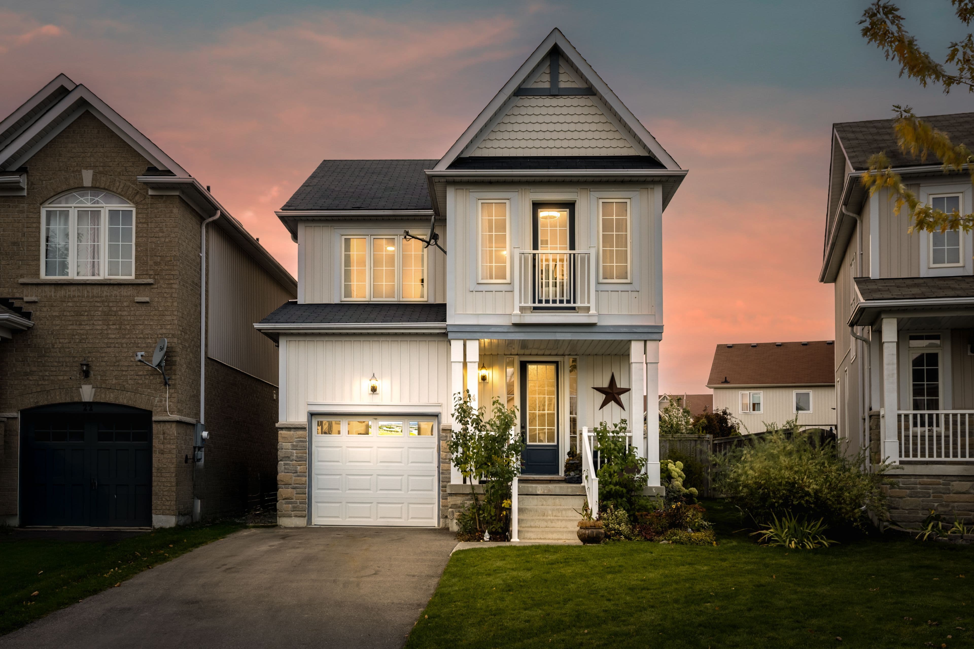 24 Legion Way, Essa, ON L3W 0M7