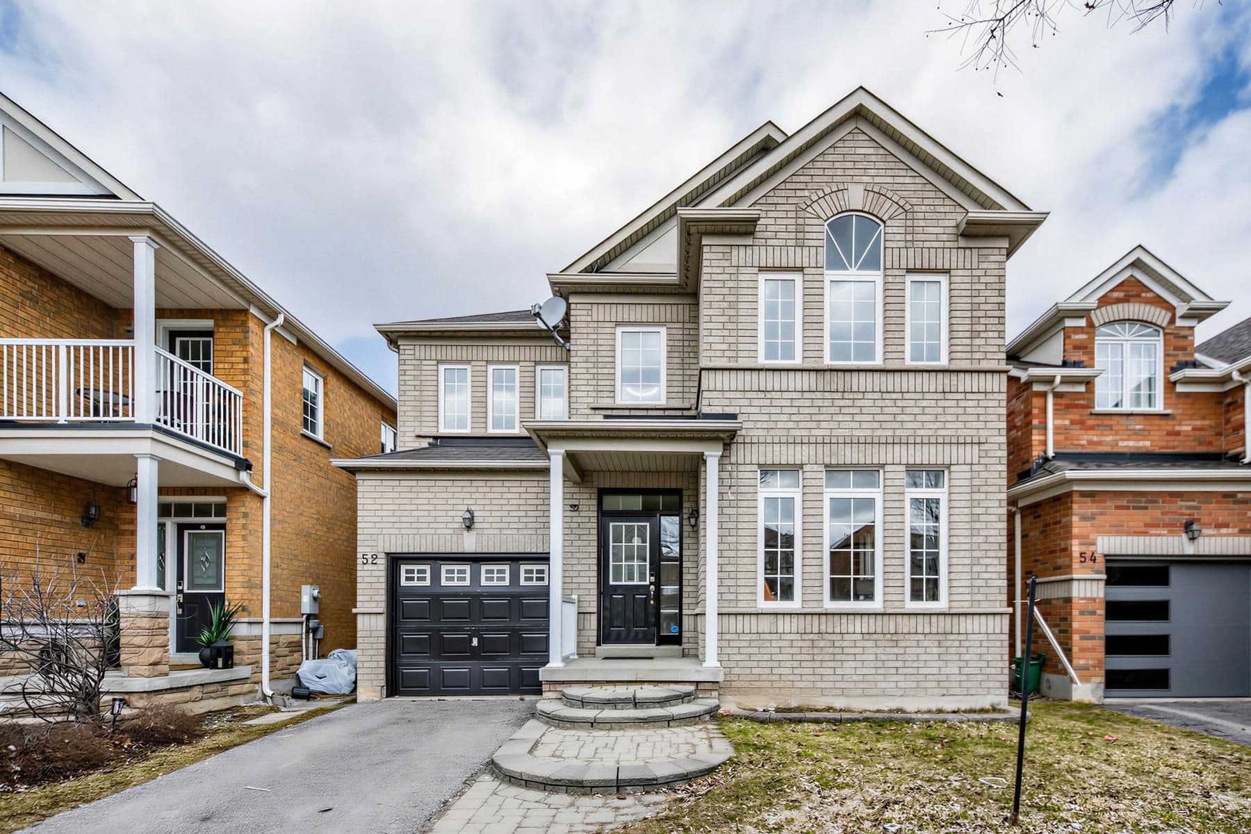 52 Victoria Wood Avenue, Markham, ON L6E 1K1