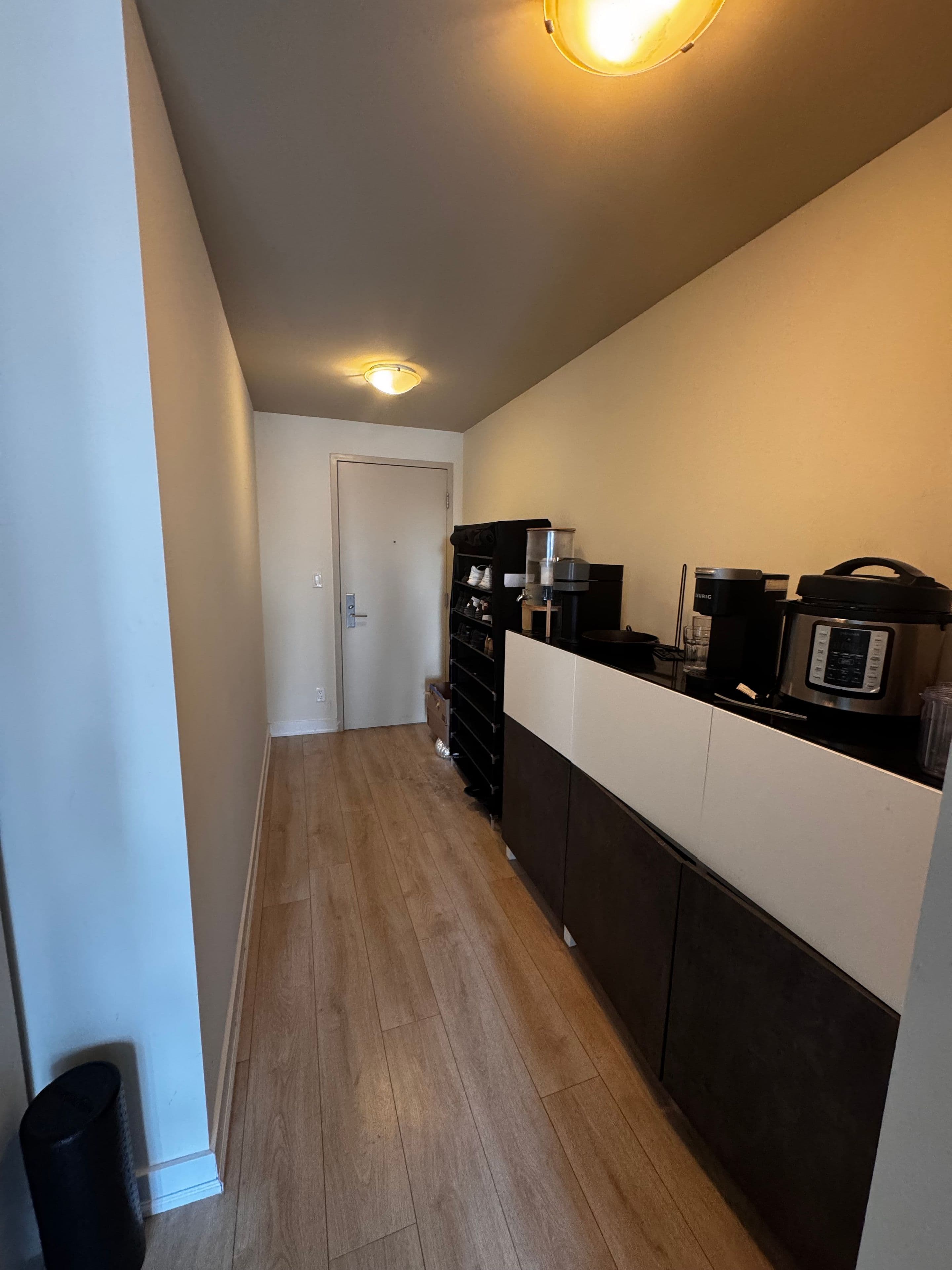 126 Simcoe Street 1109, Toronto C01, ON M5H 4E6