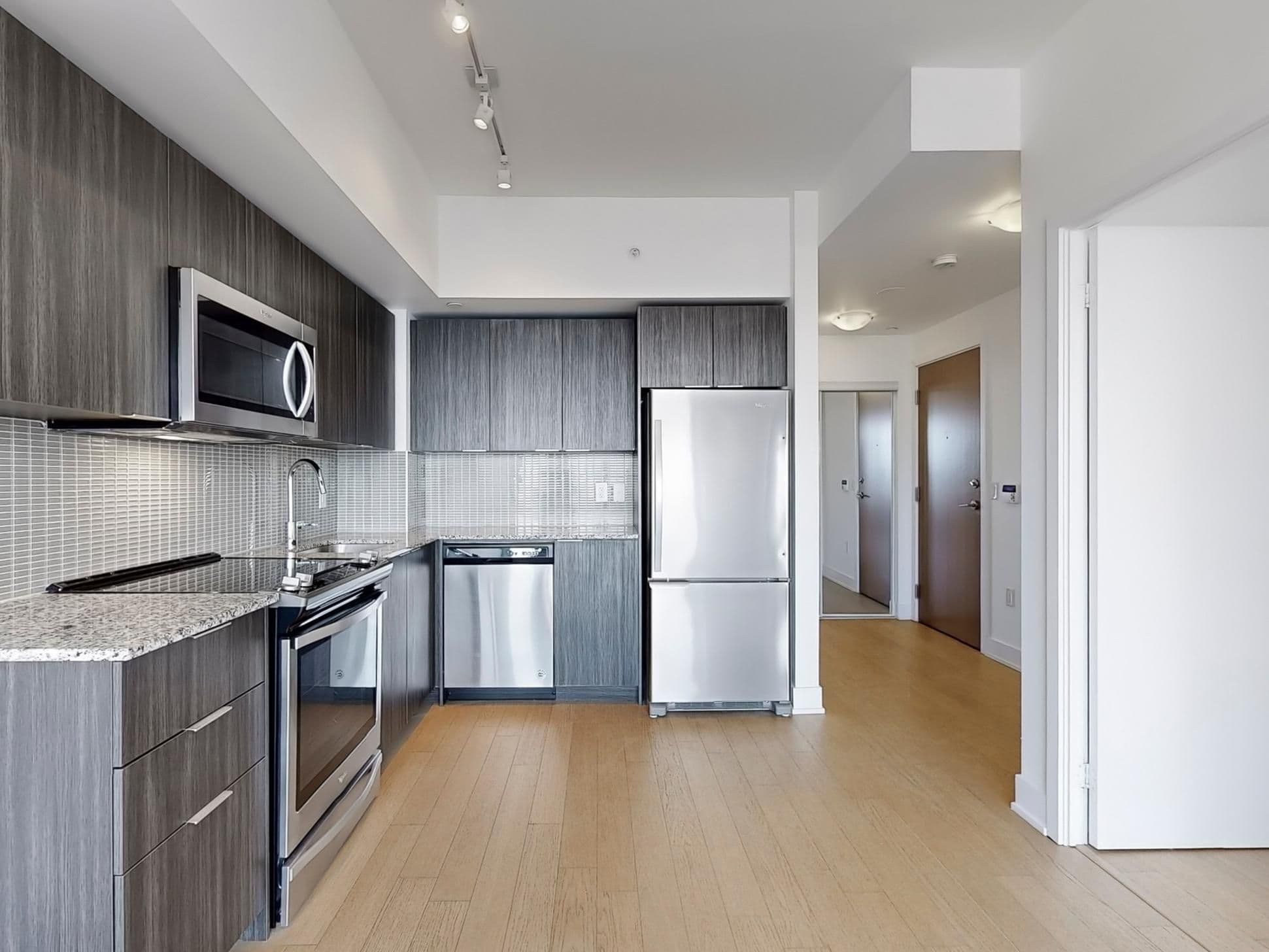 30 Shore Breeze Drive 4620, Toronto W06, ON M8V 1A1