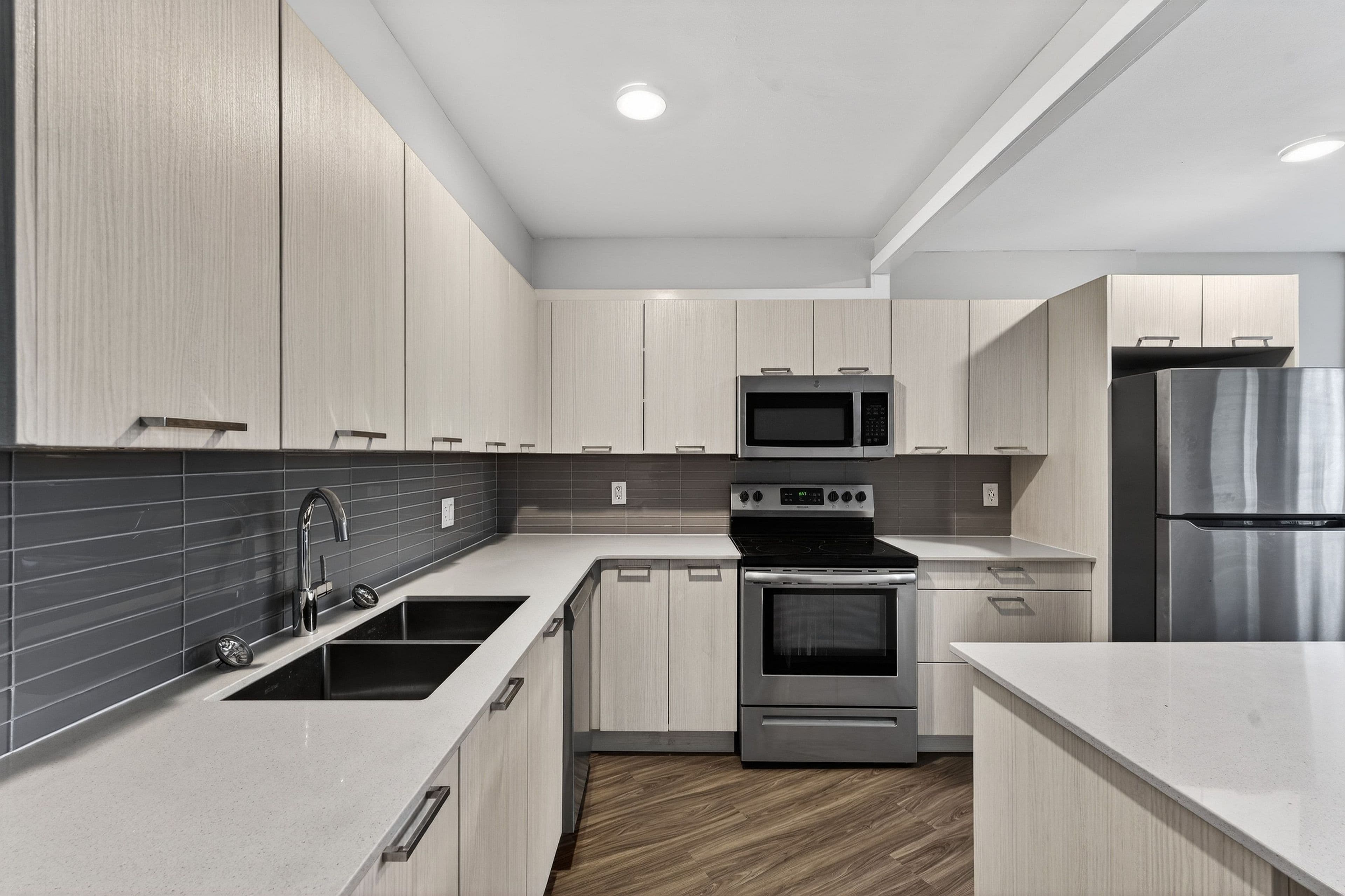 4340 Bloor Street W 103, Toronto W08, ON M9C 2A6