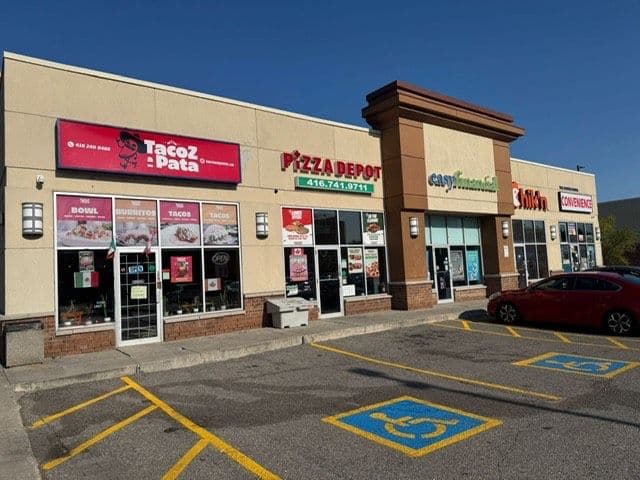 2013 Lawrence Avenue W 5A, Toronto W04, ON M9N 0A3