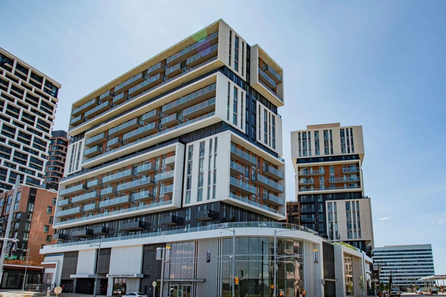 292 Verdale Crossing B917, Markham, ON L6G 0H6