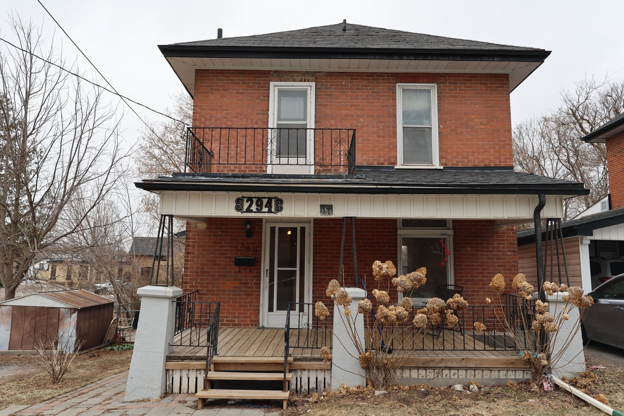 294 Parkhill Road W, Peterborough, ON K9H 3H7