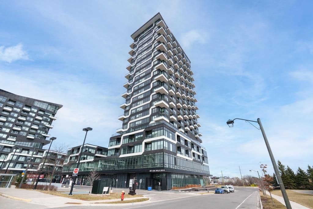297 Oak Walk Drive 1104, Oakville, ON L6H 3R6