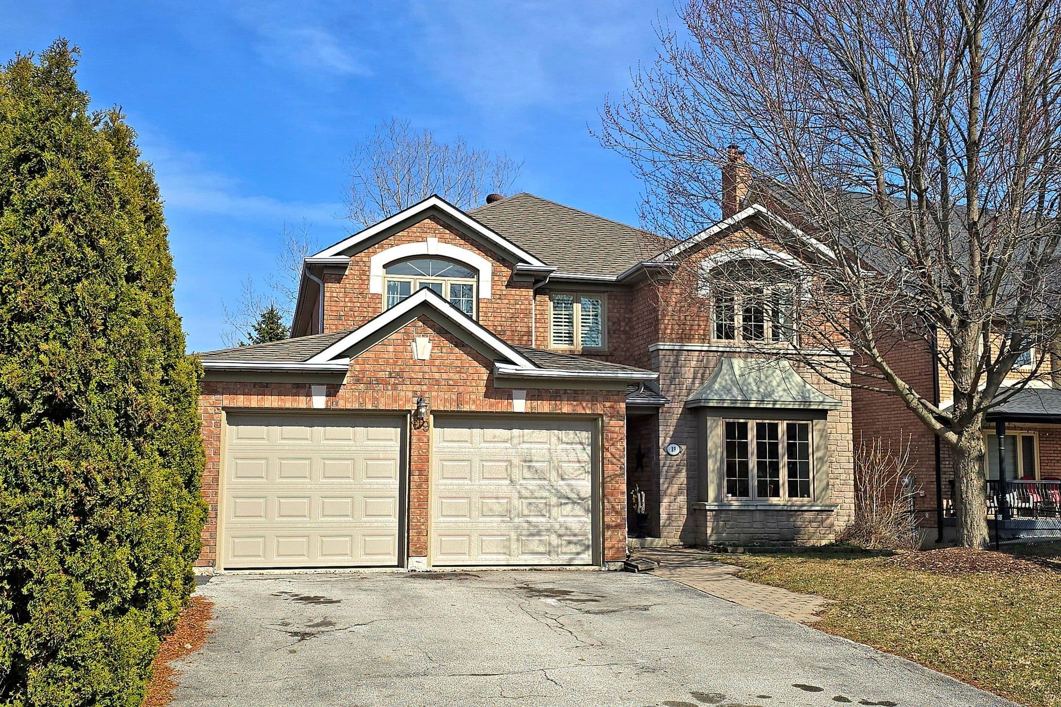 89 Taylorwood Avenue, Caledon, ON L7E 1J6